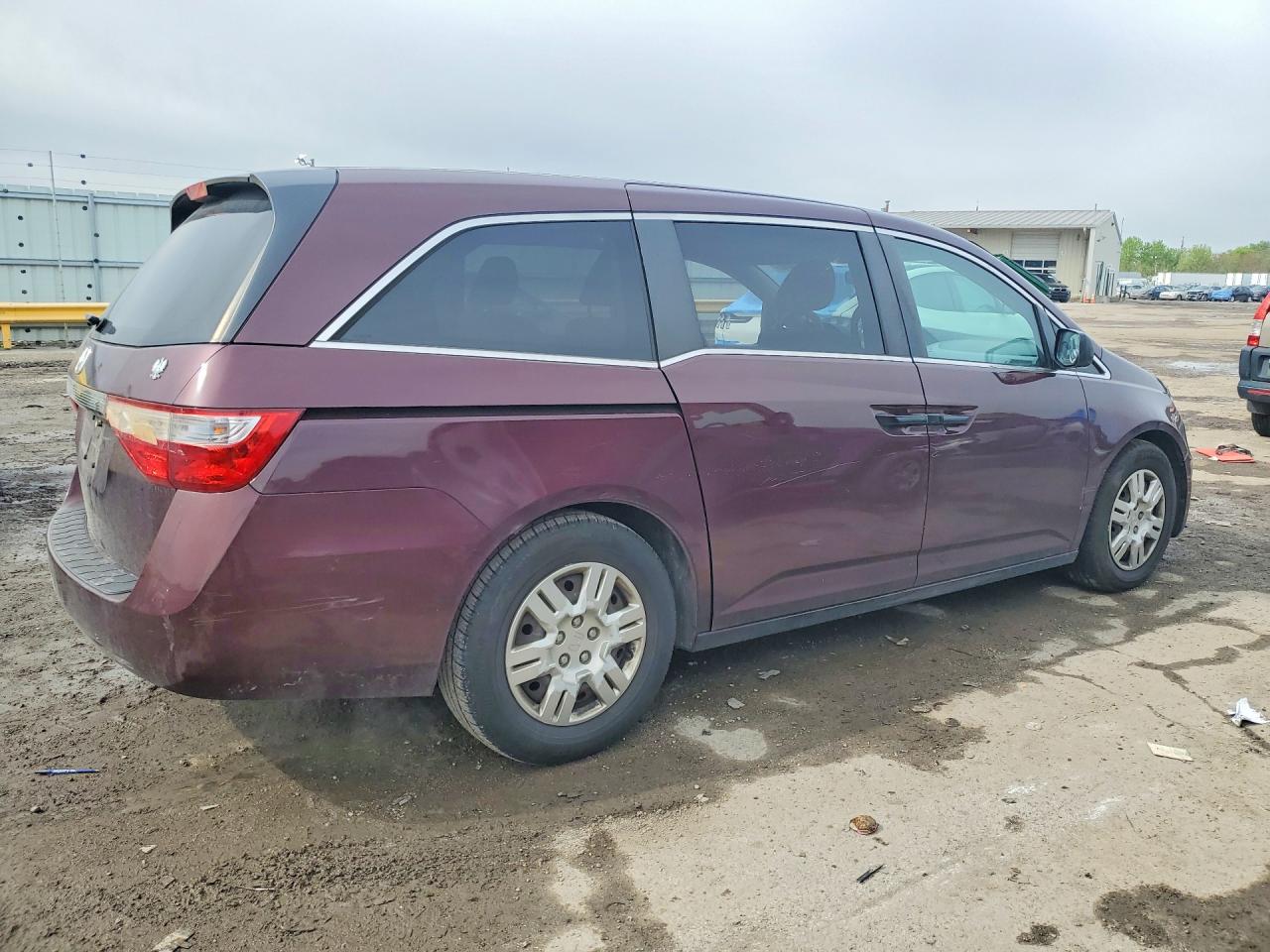2011 Honda Odyssey Lx Maroon vin: 5FNRL5H28BB021314