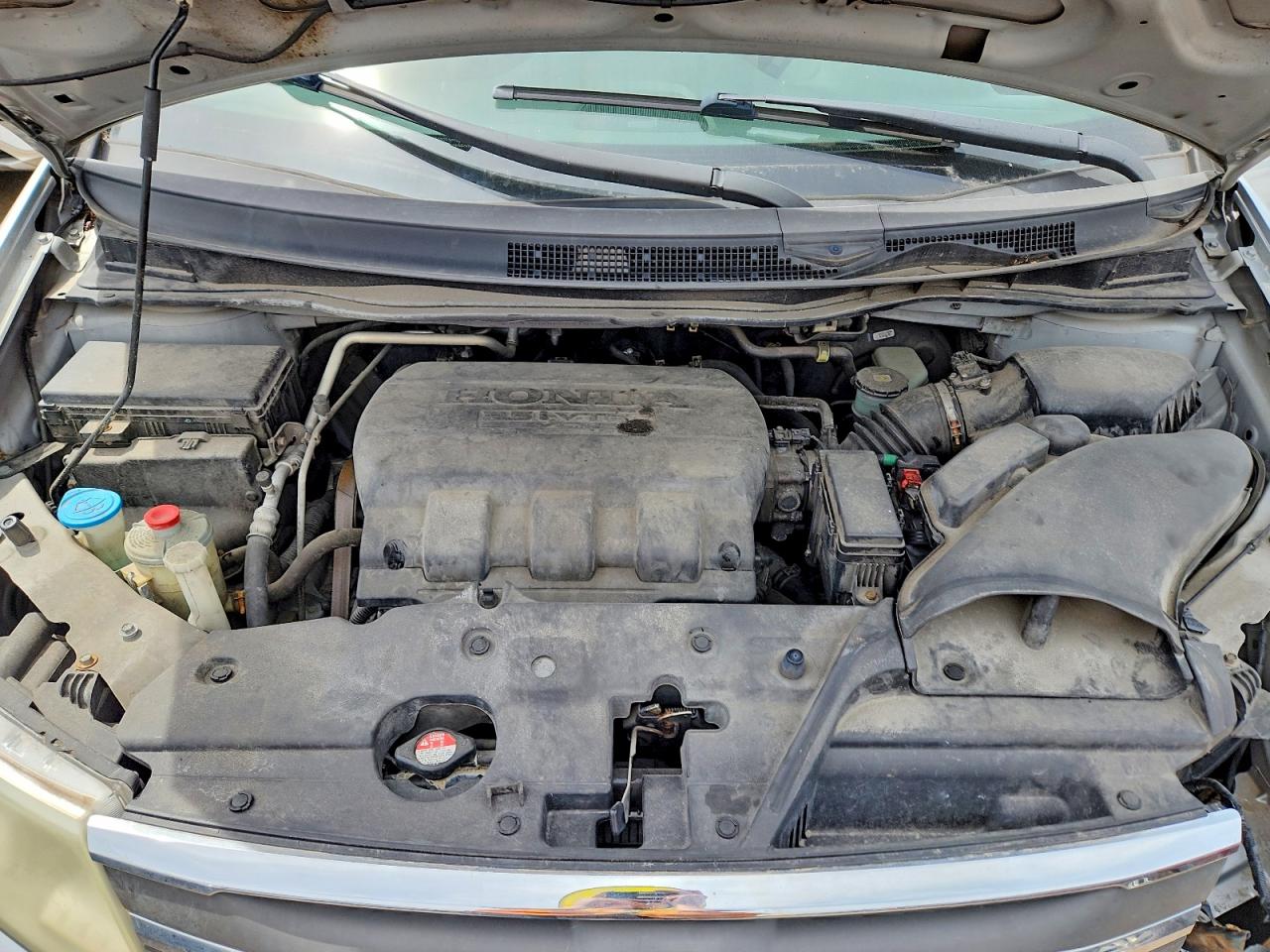 2012 Honda Odyssey Lx Silver vin: 5FNRL5H28CB081045