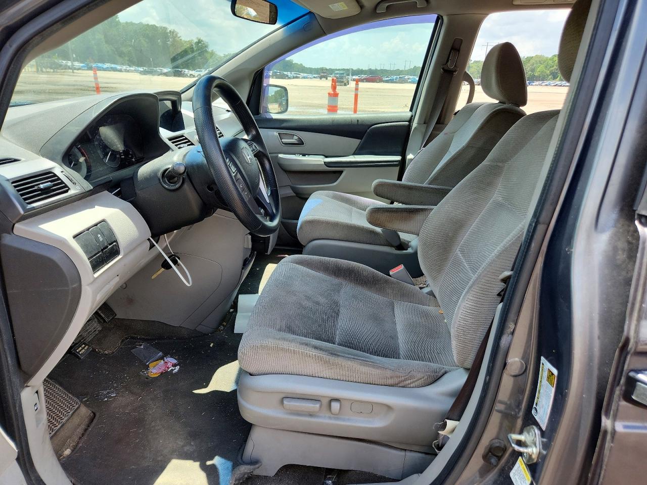 2013 Honda Odyssey Lx Gray vin: 5FNRL5H28DB052906