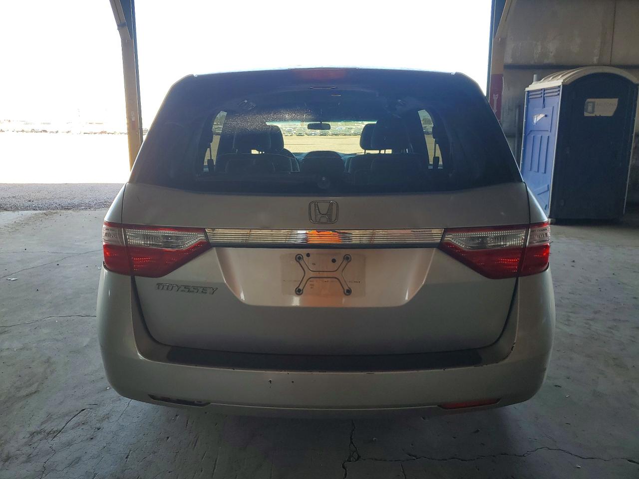 2011 Honda Odyssey Lx Silver vin: 5FNRL5H29BB006787