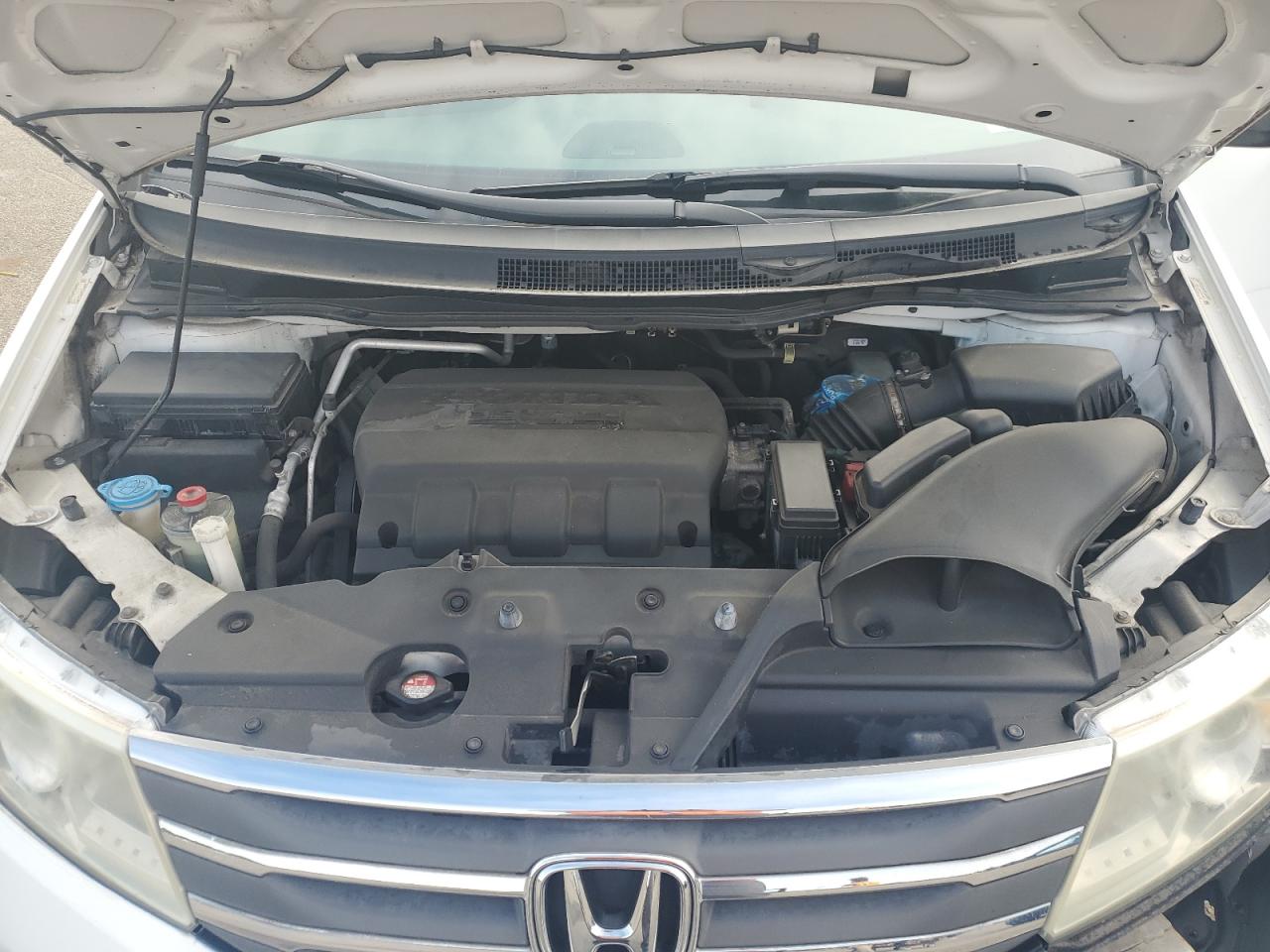 2013 Honda Odyssey Lx White vin: 5FNRL5H29DB007408