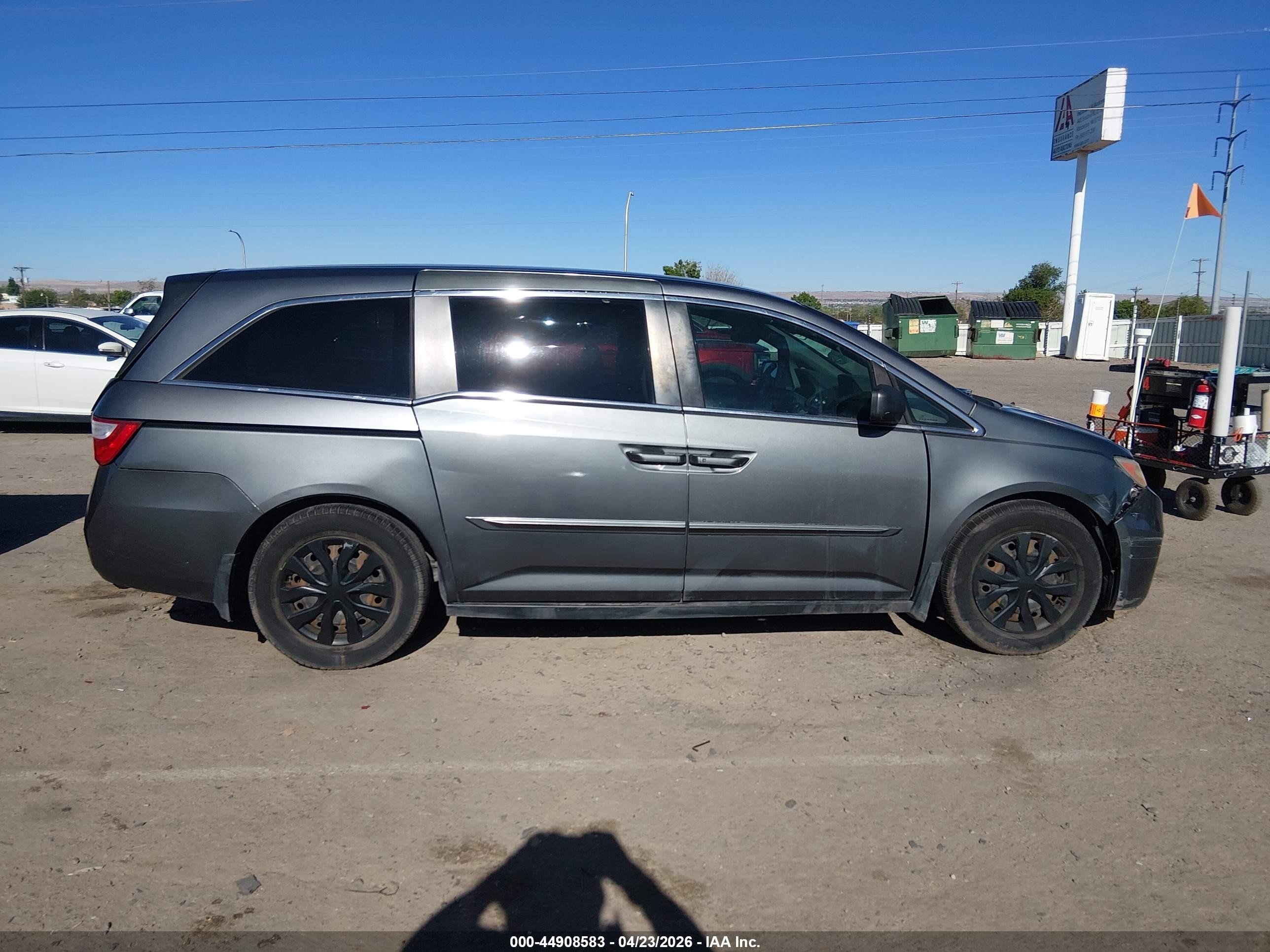 2013 Honda Odyssey Lx Gray vin: 5FNRL5H29DB030722
