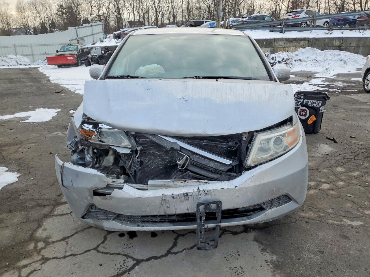 2013 Honda Odyssey Lx Серебряный vin: 5FNRL5H29DB054227