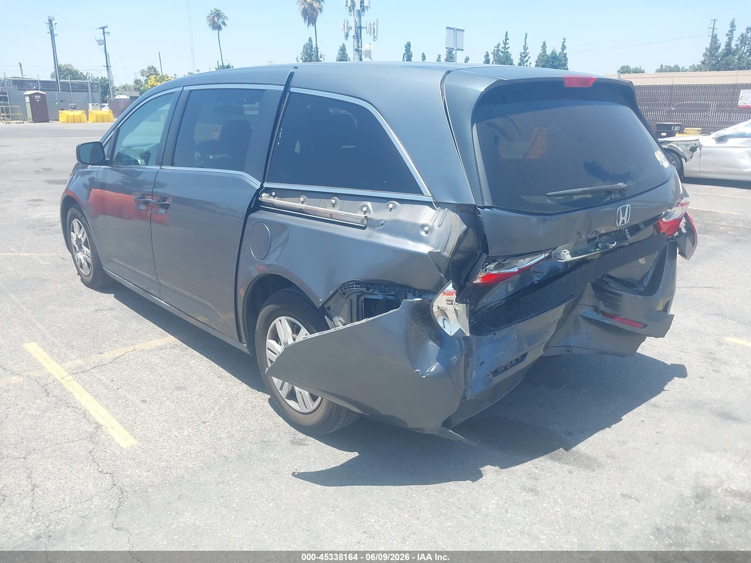 2013 Honda Odyssey Lx Gray vin: 5FNRL5H29DB058374