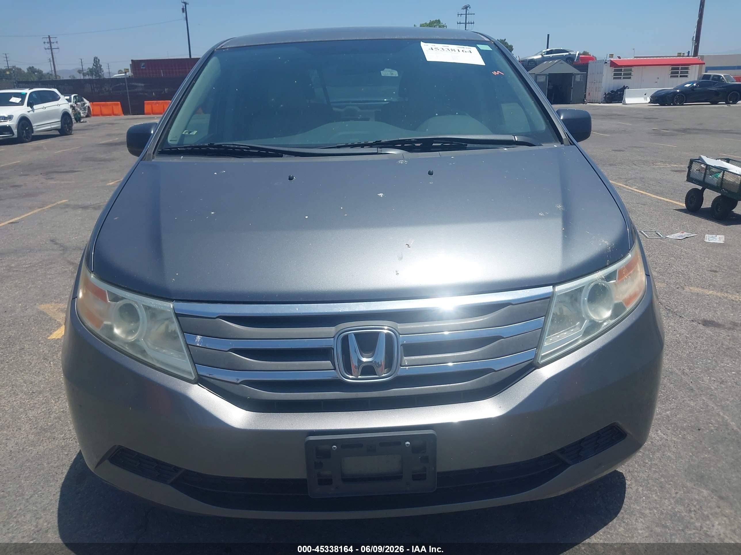 2013 Honda Odyssey Lx Gray vin: 5FNRL5H29DB058374