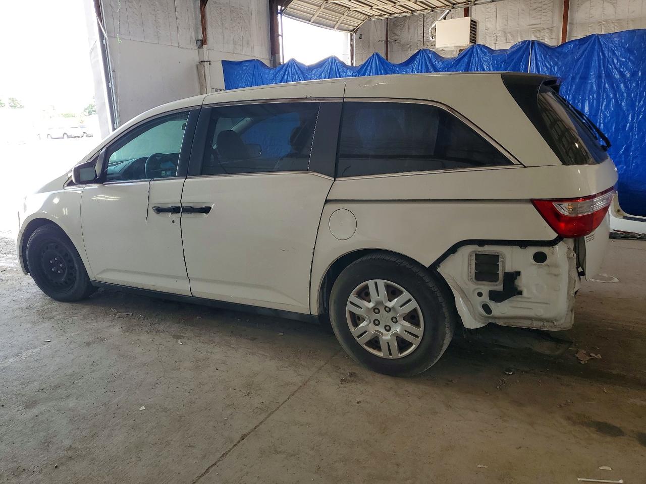 2011 Honda Odyssey Lx White vin: 5FNRL5H2XBB073754