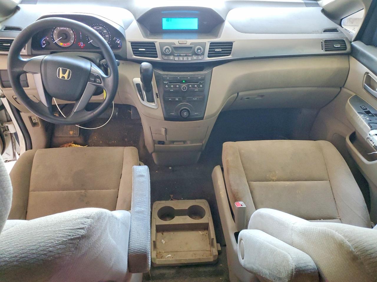 2011 Honda Odyssey Lx White vin: 5FNRL5H2XBB073754