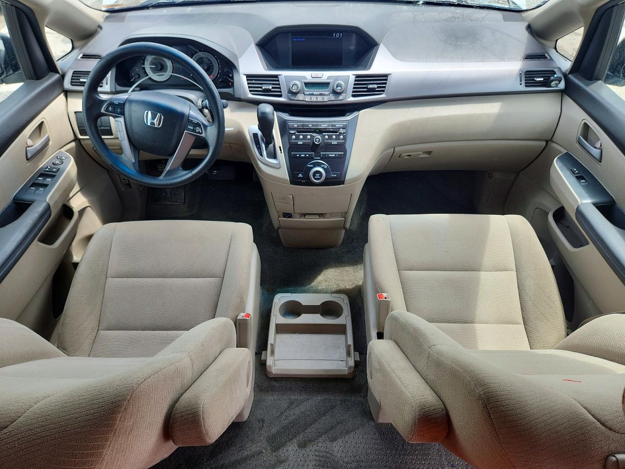 2013 Honda Odyssey Lx White vin: 5FNRL5H2XDB012360