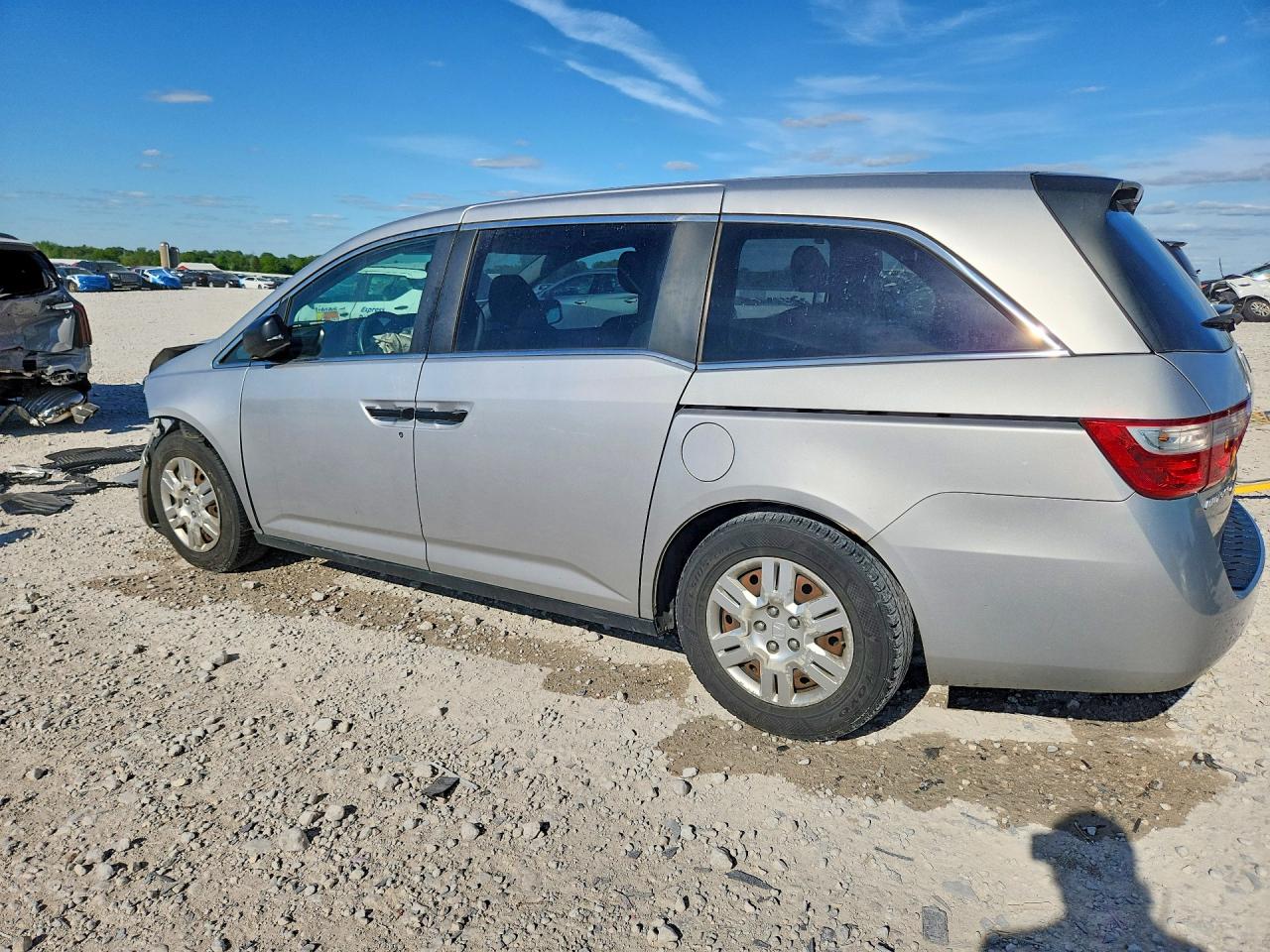2013 Honda Odyssey Lx Серебряный vin: 5FNRL5H2XDB091917