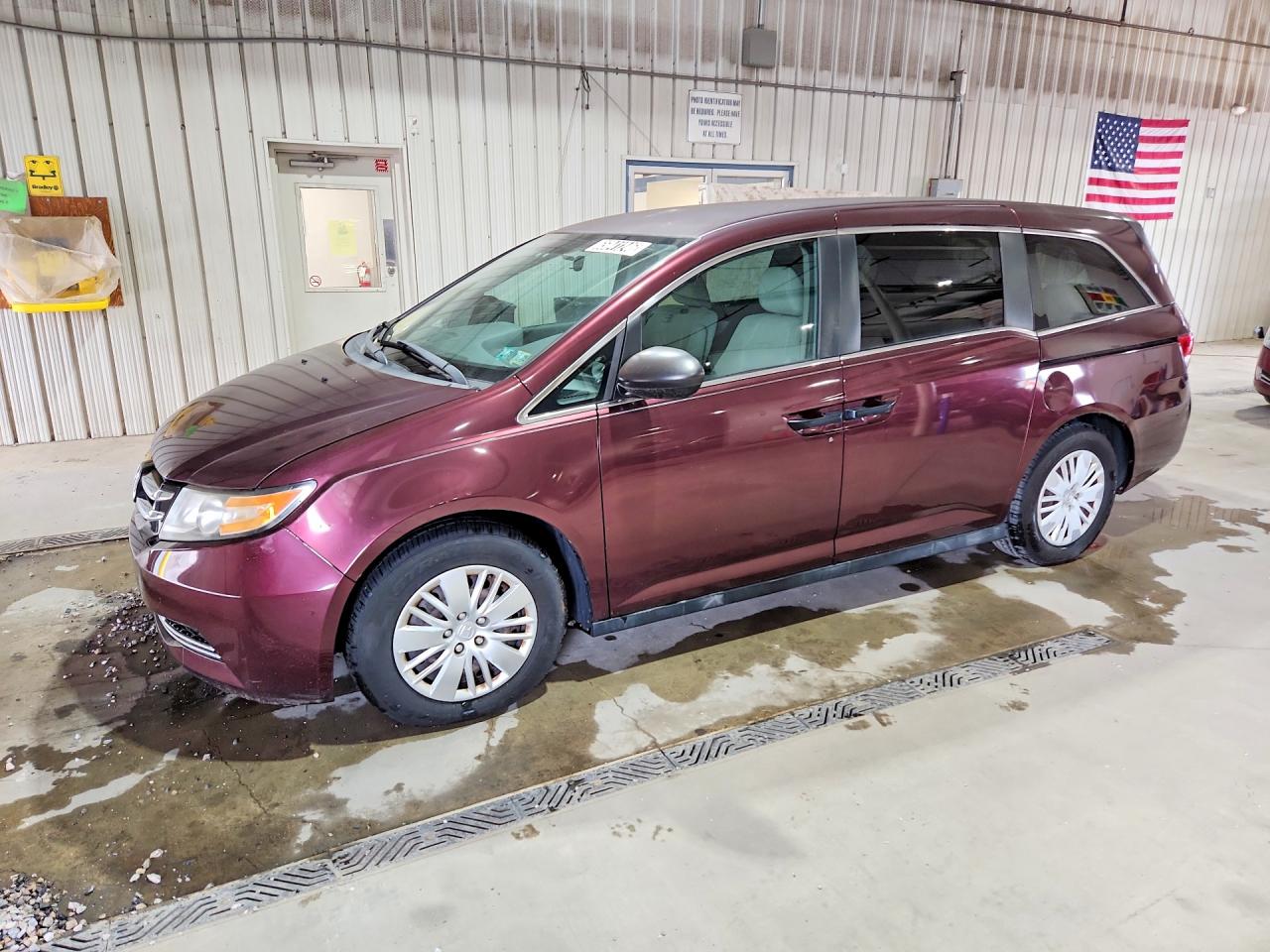 2014 Honda Odyssey Lx Maroon vin: 5FNRL5H2XEB059843