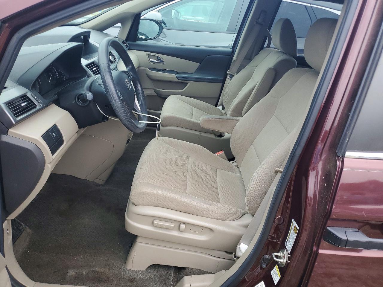 2014 Honda Odyssey Lx Maroon vin: 5FNRL5H2XEB059843