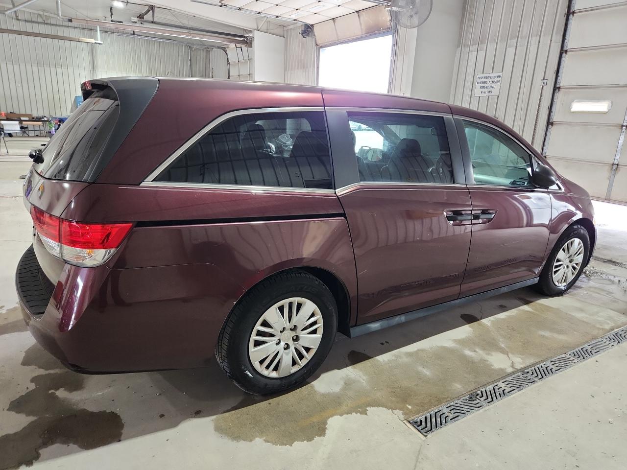 2014 Honda Odyssey Lx Maroon vin: 5FNRL5H2XEB059843 Damage: Right Sliding Door, Multiple Scratches Heavy, 2