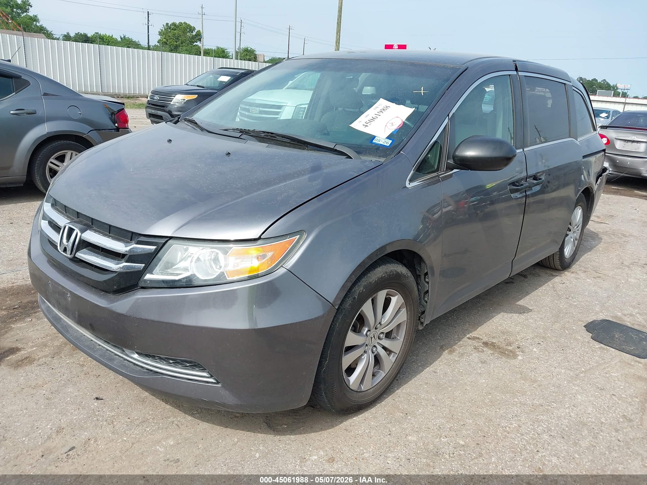 2015 Honda Odyssey Lx Gray vin: 5FNRL5H2XFB127348