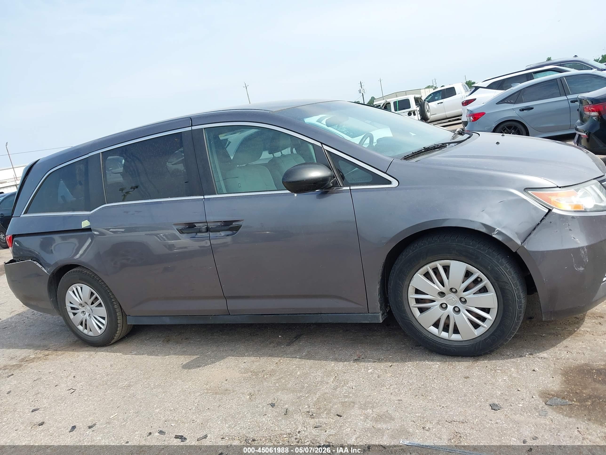 2015 Honda Odyssey Lx Gray vin: 5FNRL5H2XFB127348