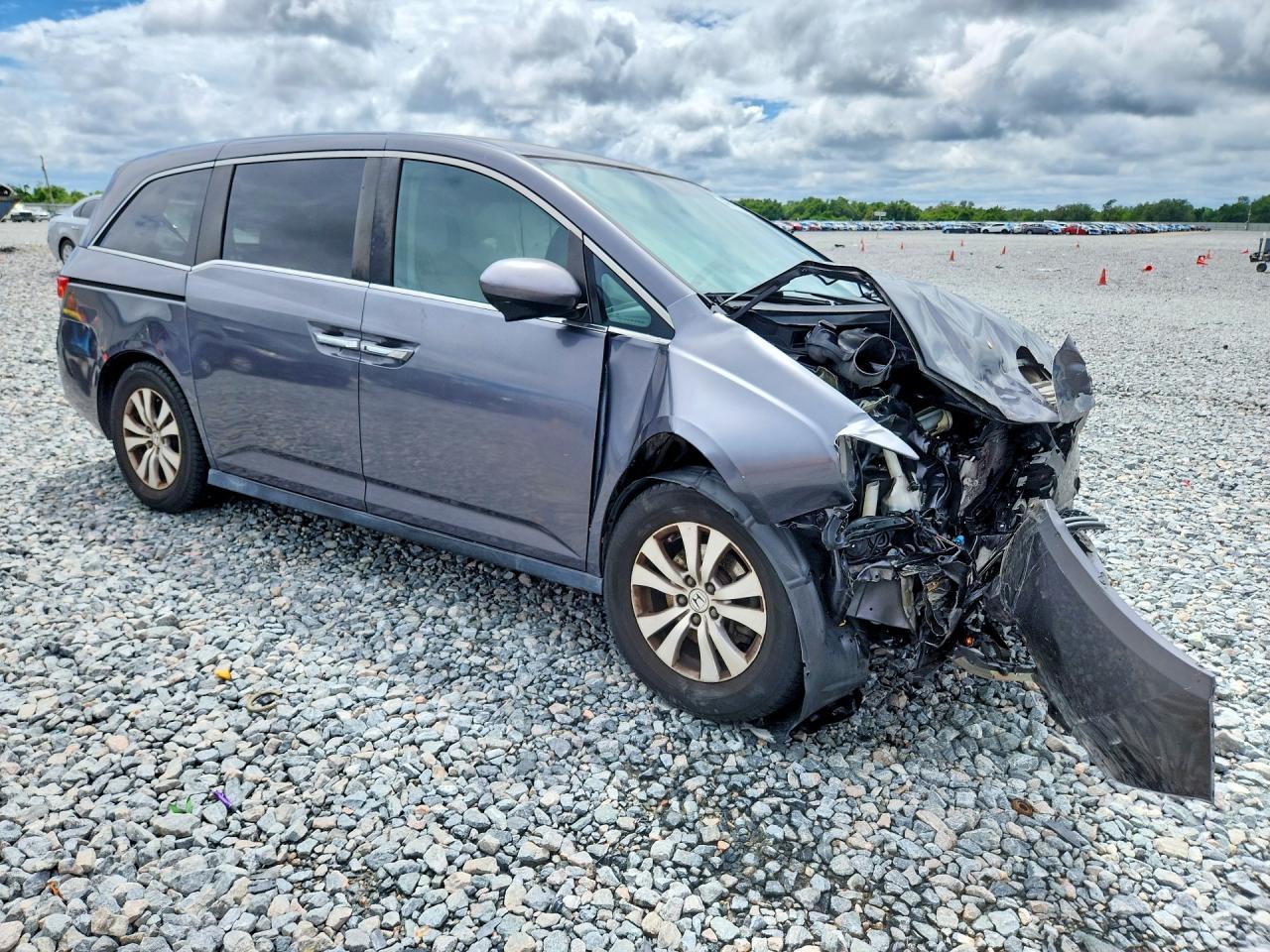 2016 Honda Odyssey Se Gray vin: 5FNRL5H30GB077702