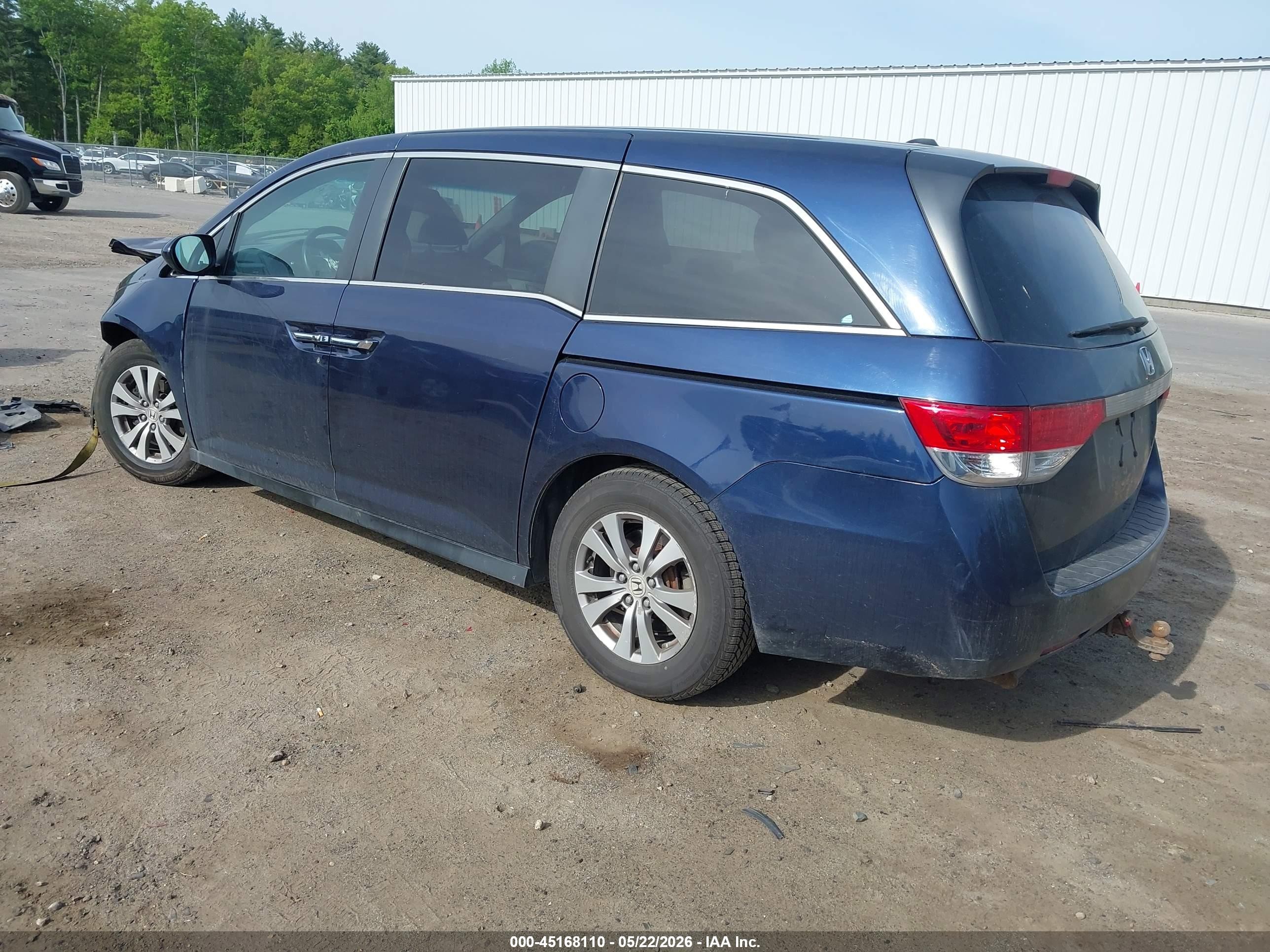 2017 Honda Odyssey Se Dark Blue vin: 5FNRL5H32HB025375