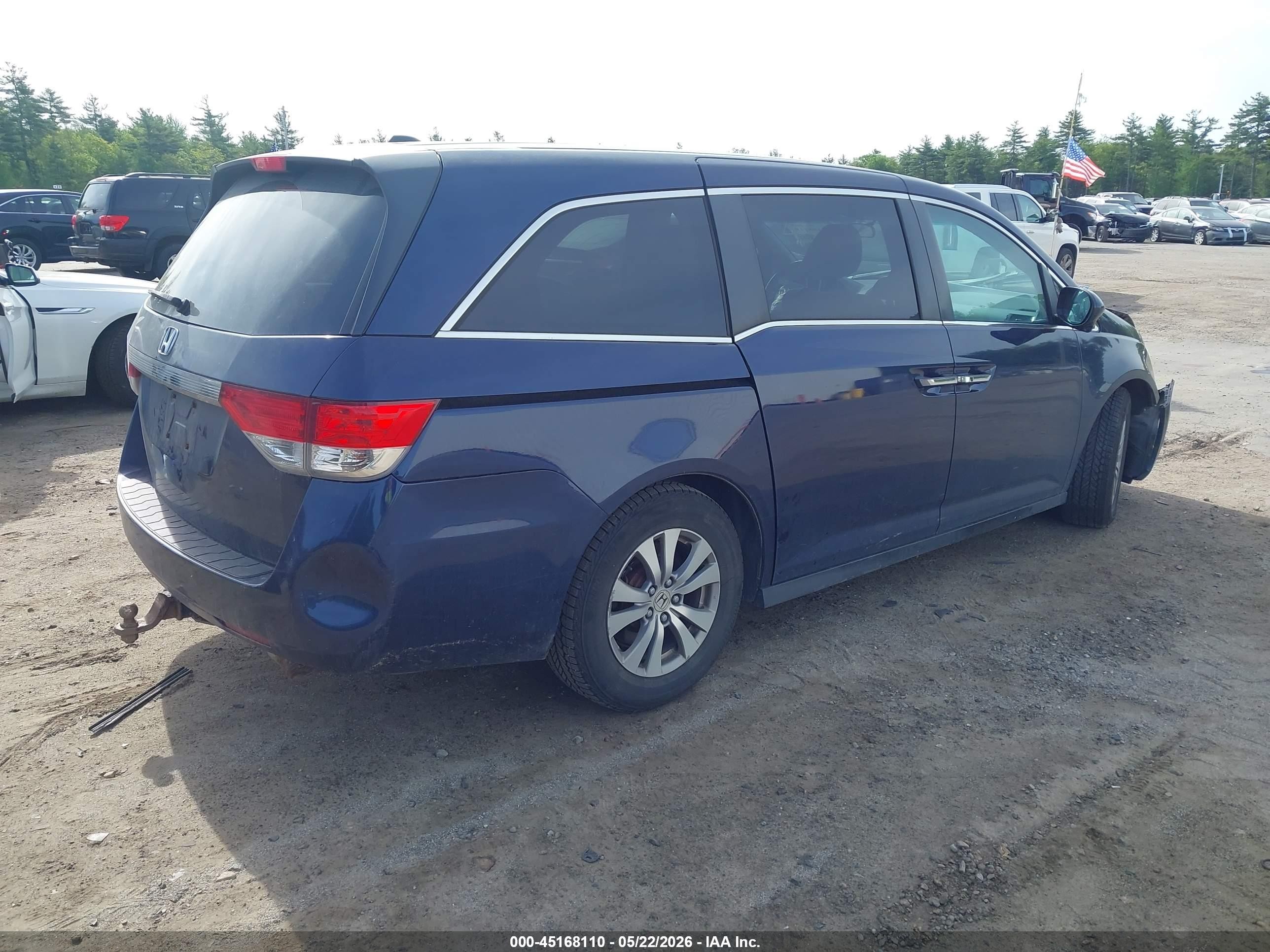 2017 Honda Odyssey Se Dark Blue vin: 5FNRL5H32HB025375