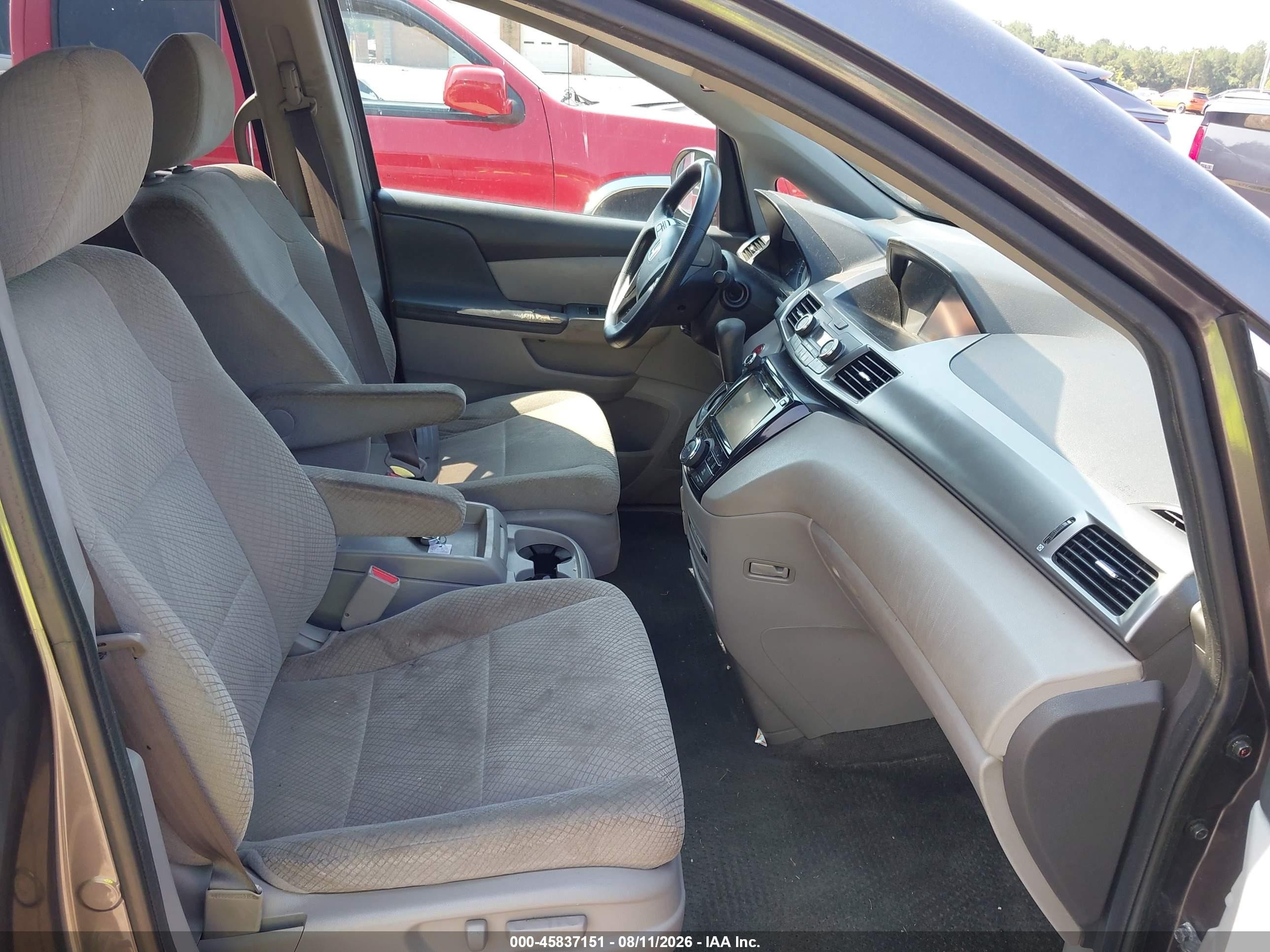 2016 Honda Odyssey Se Gray vin: 5FNRL5H33GB018286