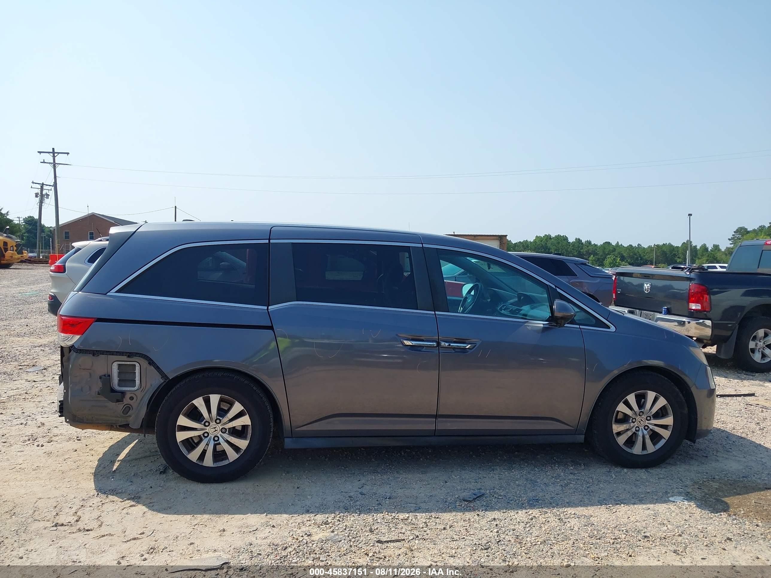 2016 Honda Odyssey Se Gray vin: 5FNRL5H33GB018286