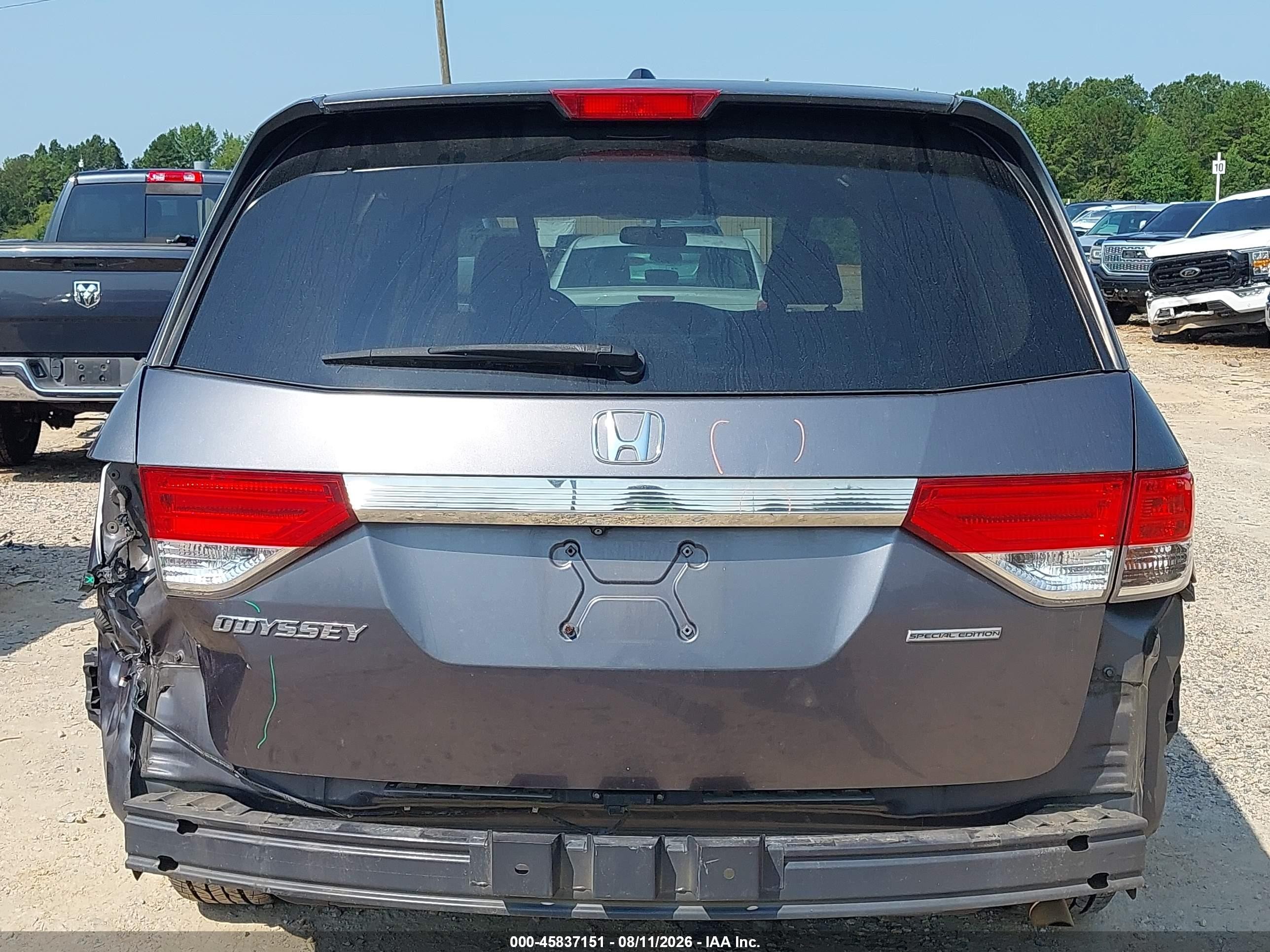 2016 Honda Odyssey Se Gray vin: 5FNRL5H33GB018286
