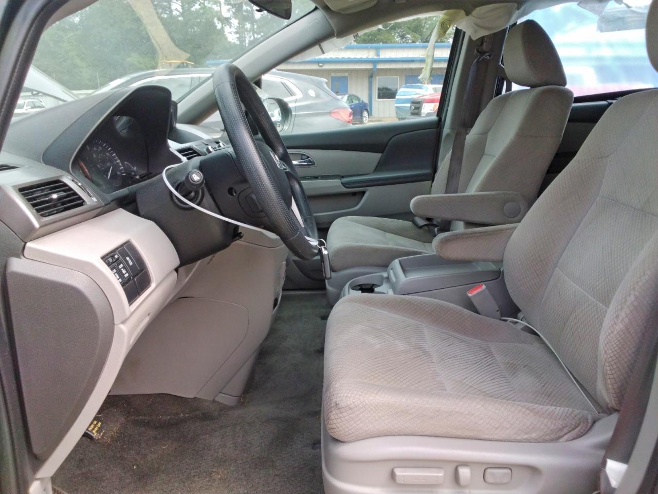 2016 Honda Odyssey Se Black vin: 5FNRL5H34GB163546