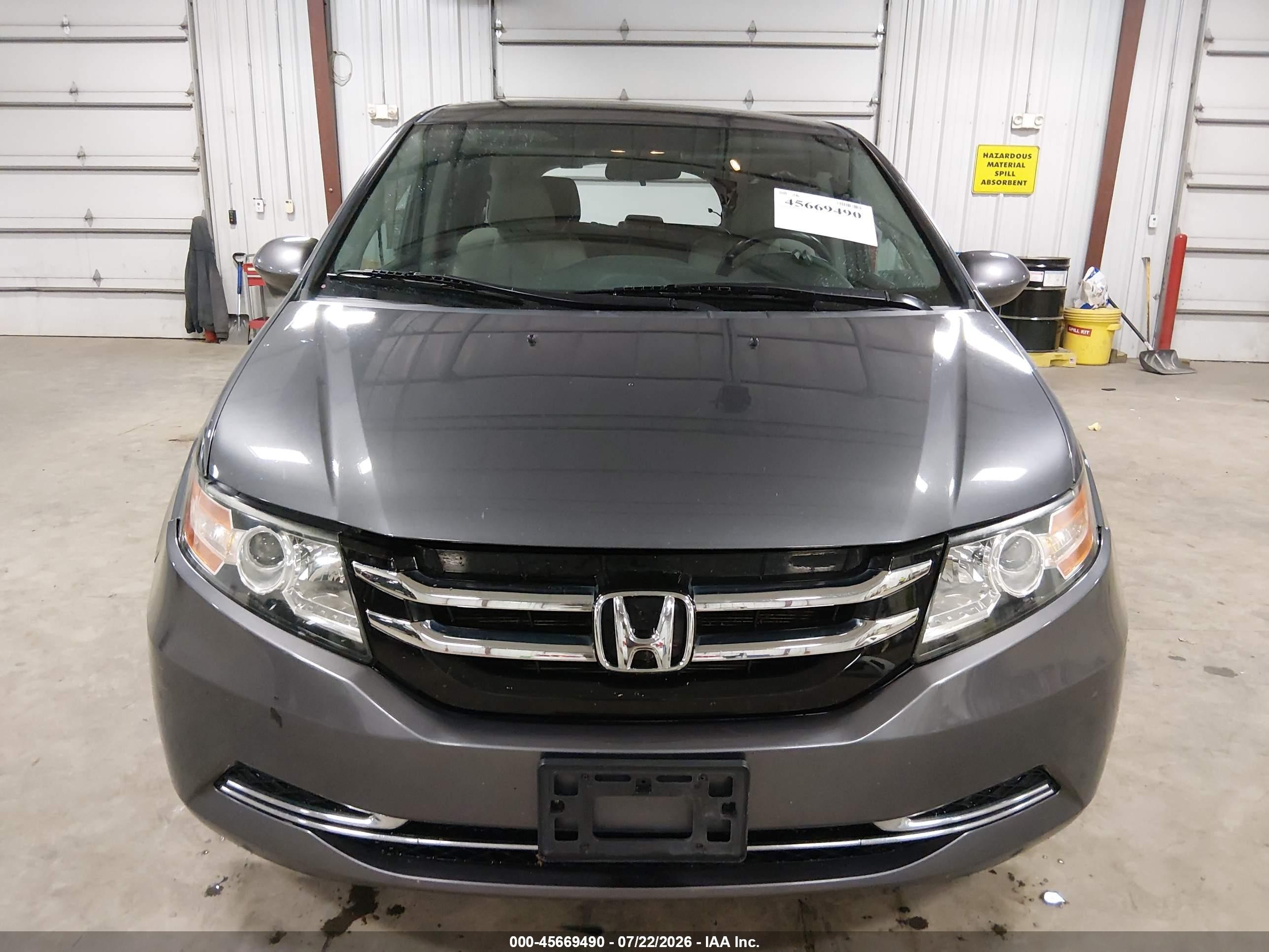 2016 Honda Odyssey Se Gray vin: 5FNRL5H36GB081074