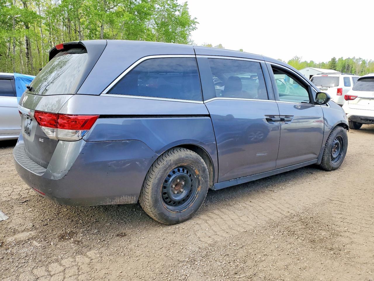 2017 Honda Odyssey Se Gray vin: 5FNRL5H36HB501191
