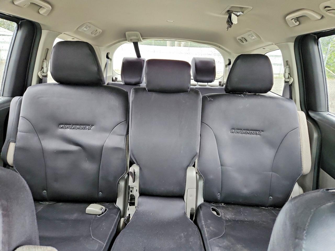 2016 Honda Odyssey Se Gray vin: 5FNRL5H38GB078581