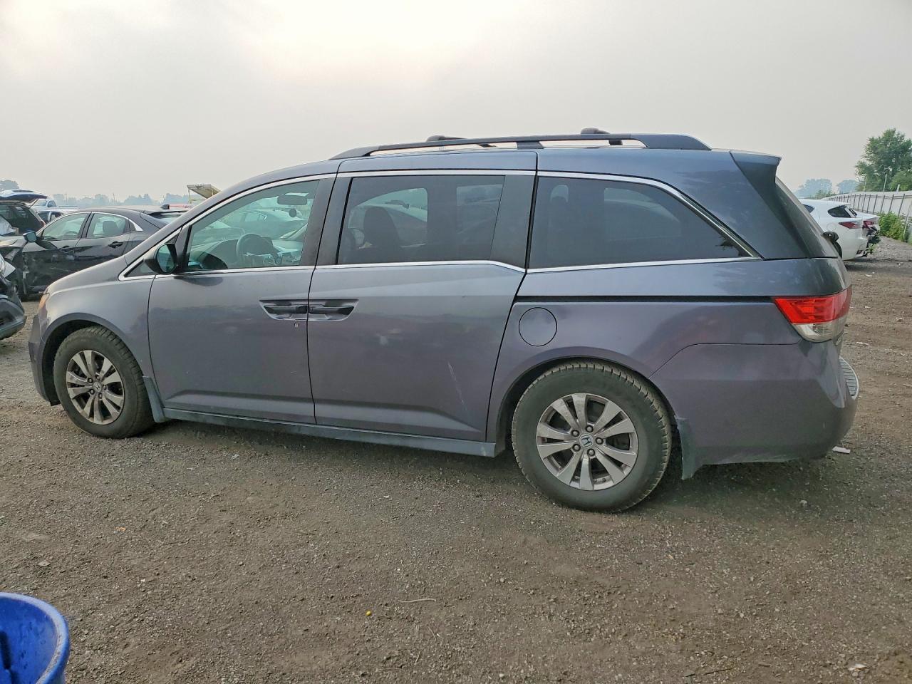 2014 Honda Odyssey Se Gray vin: 5FNRL5H3XEB504705