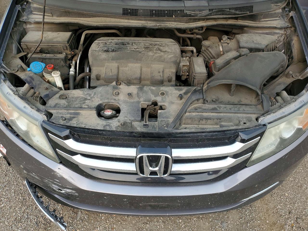 2014 Honda Odyssey Se Gray vin: 5FNRL5H3XEB504705