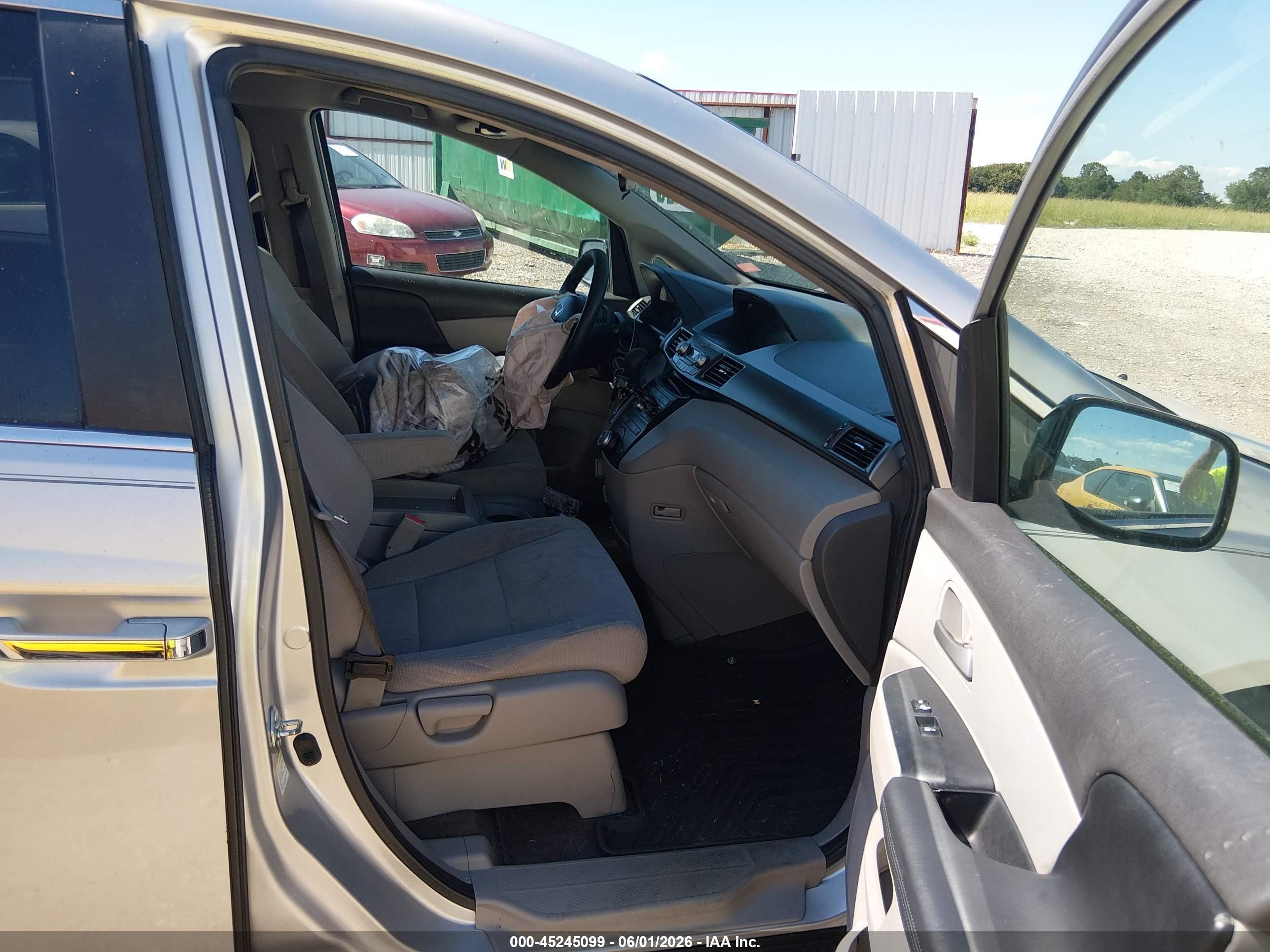 2011 Honda Odyssey Ex Silver vin: 5FNRL5H40BB004749