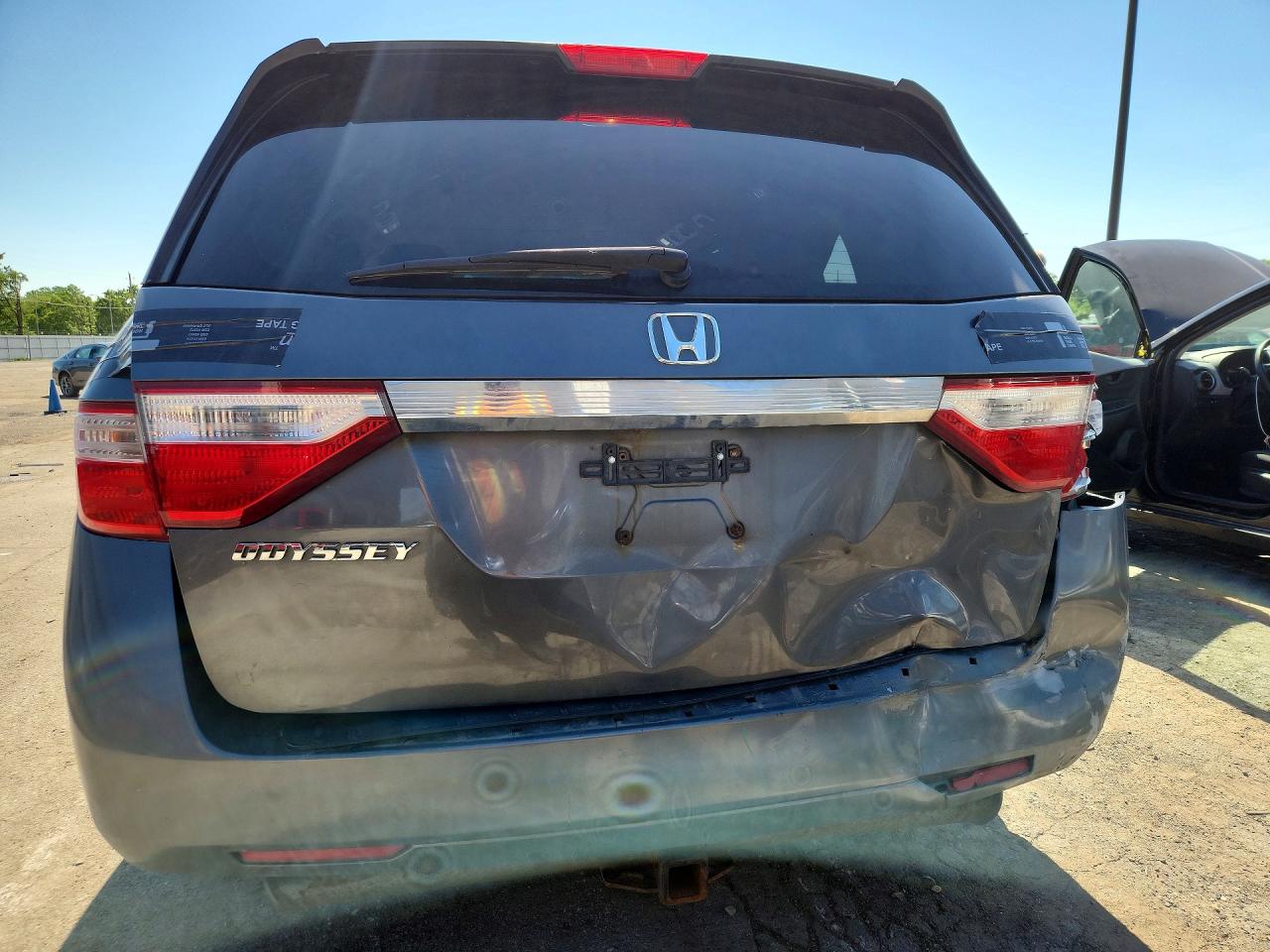 2011 Honda Odyssey Ex Gray vin: 5FNRL5H40BB025505