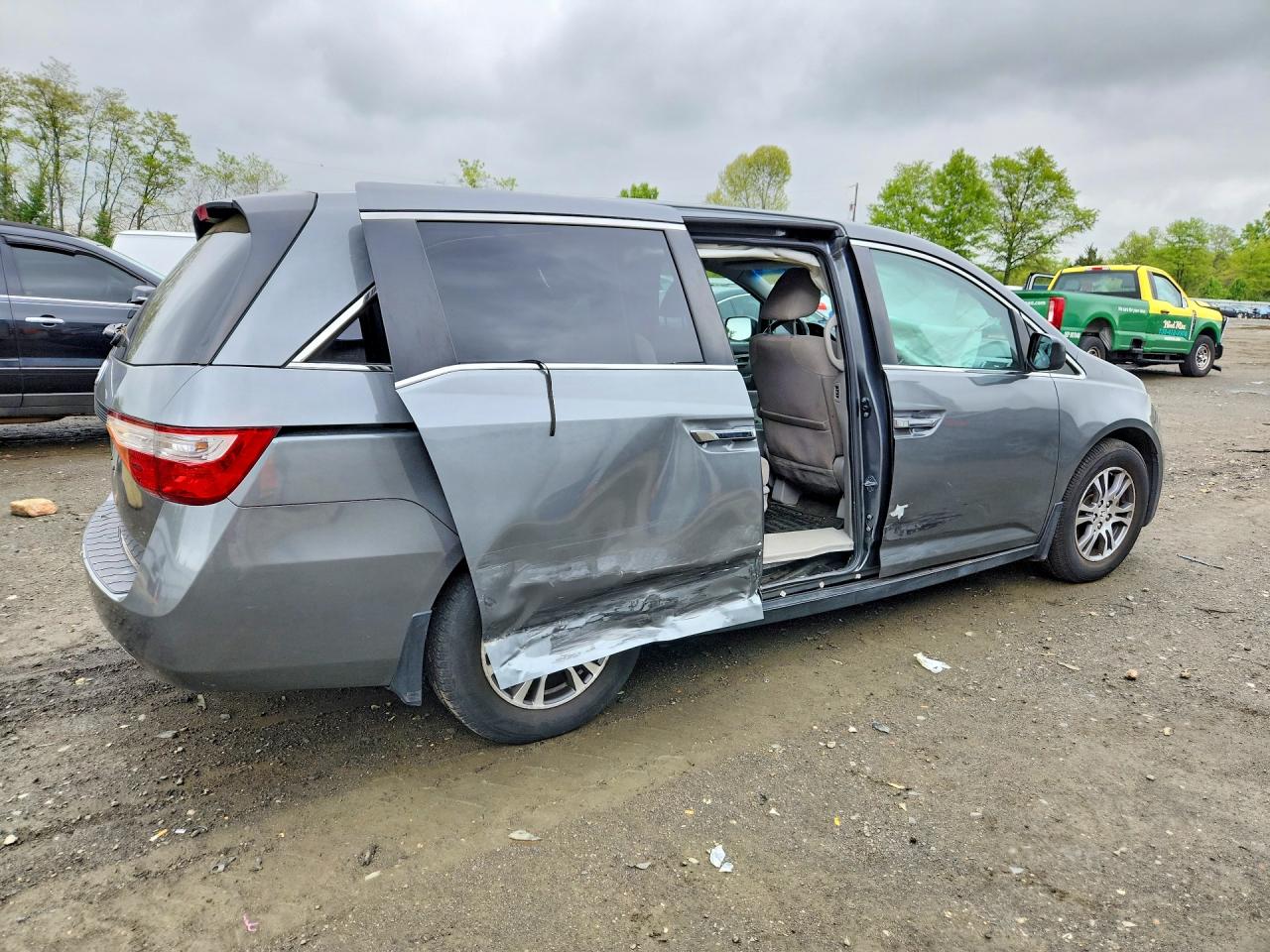 2011 Honda Odyssey Ex Gray vin: 5FNRL5H40BB061954