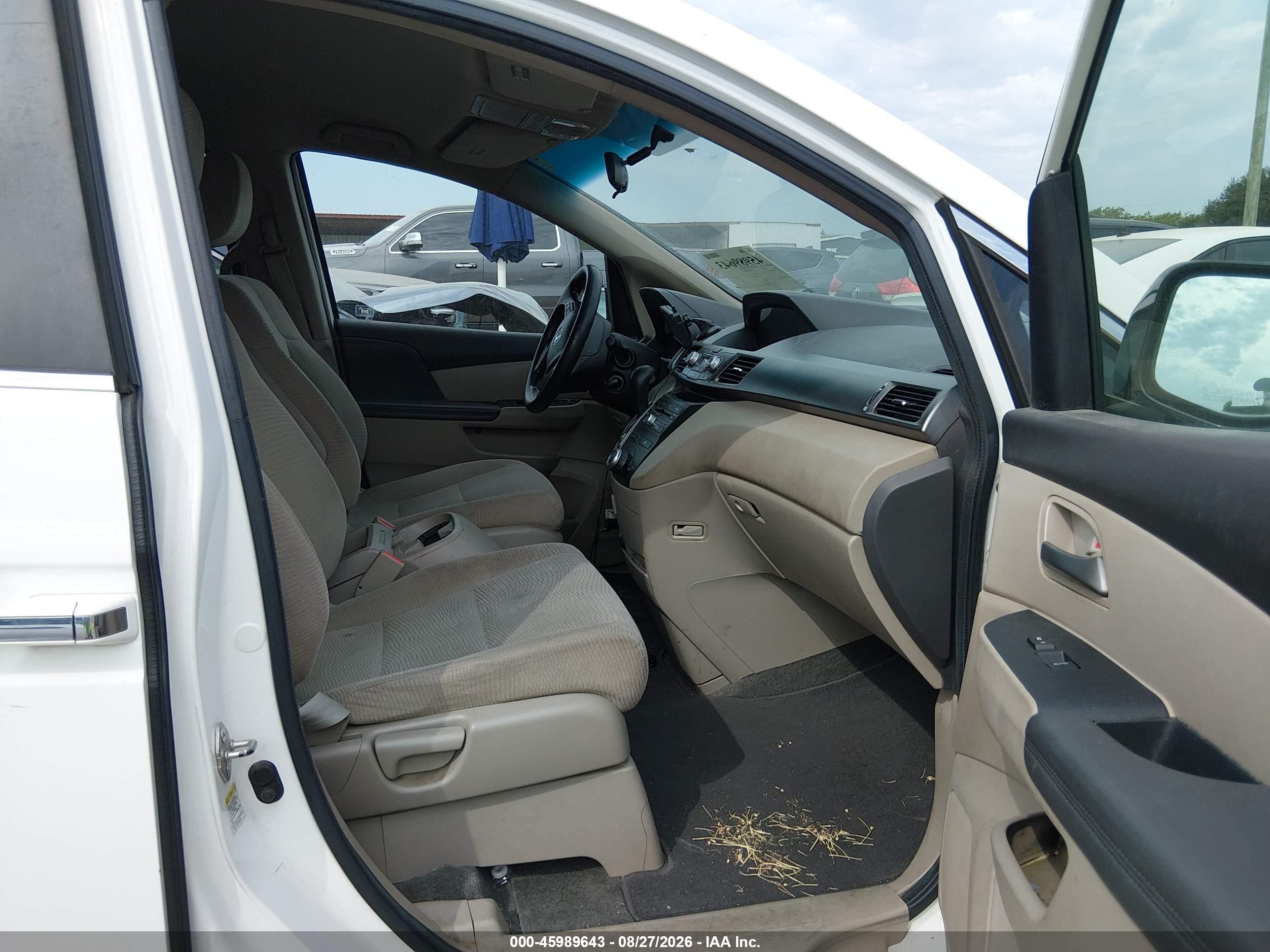 2011 Honda Odyssey Ex White vin: 5FNRL5H40BB067785