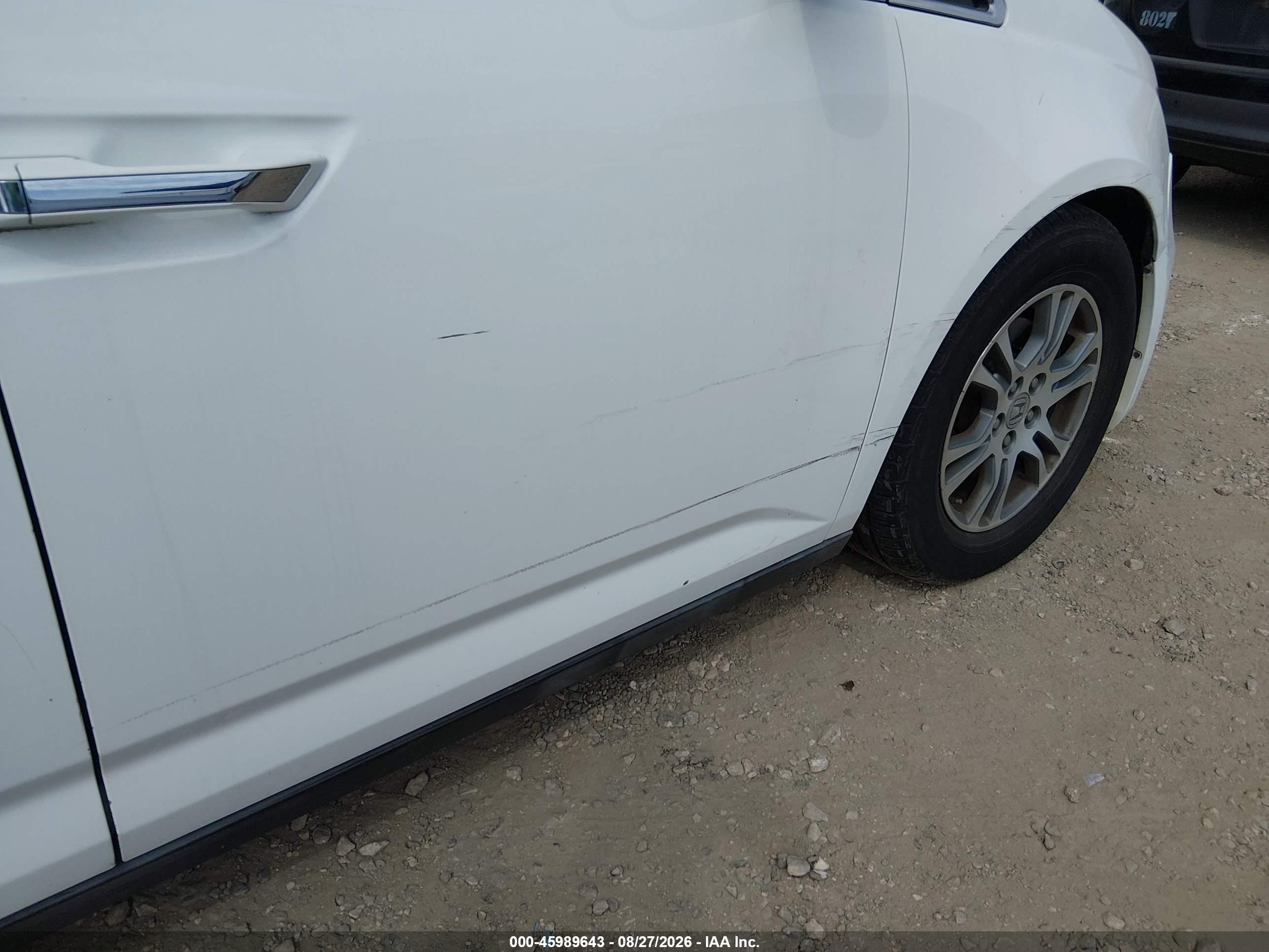 2011 Honda Odyssey Ex White vin: 5FNRL5H40BB067785