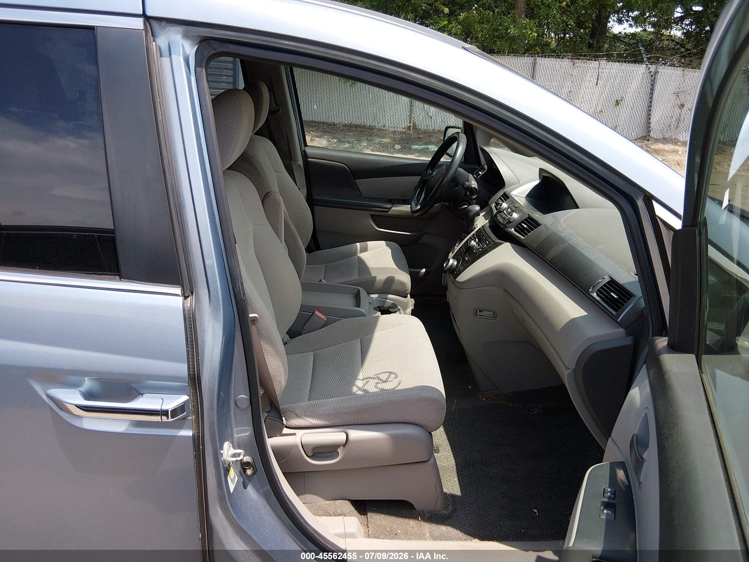 2011 Honda Odyssey Ex Blue vin: 5FNRL5H40BB075398