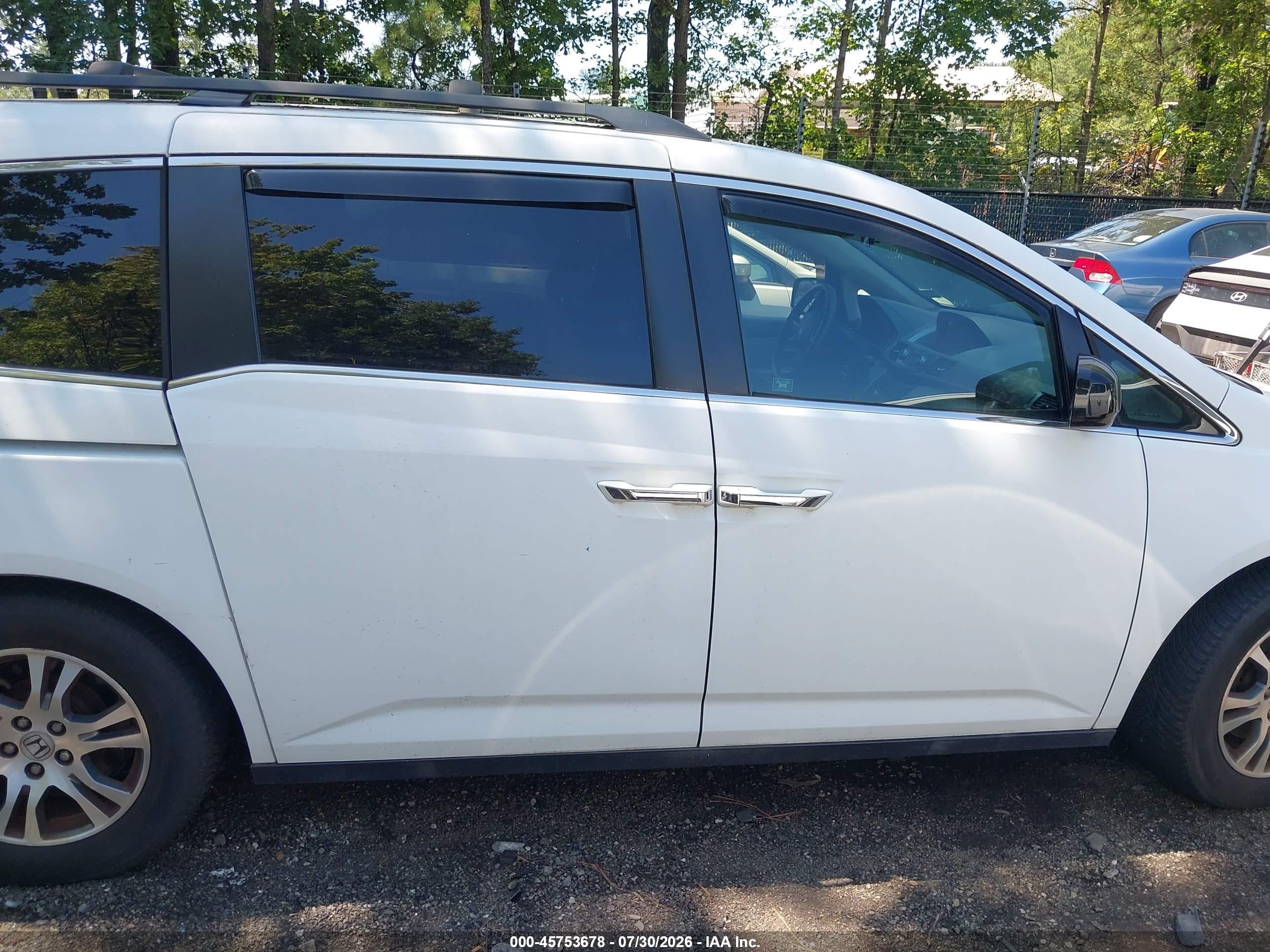 2012 Honda Odyssey Ex White vin: 5FNRL5H40CB042662