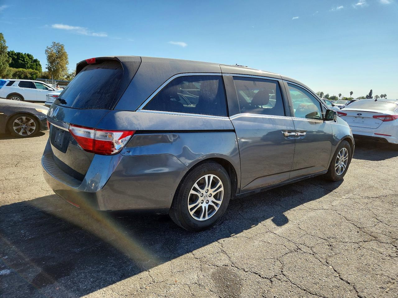 2013 Honda Odyssey Ex Gray vin: 5FNRL5H40DB012367