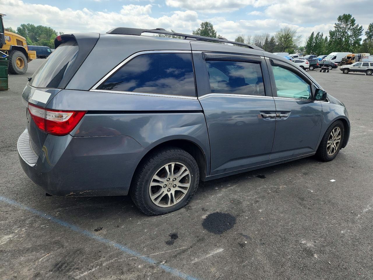 2013 Honda Odyssey Ex Серый vin: 5FNRL5H40DB022347