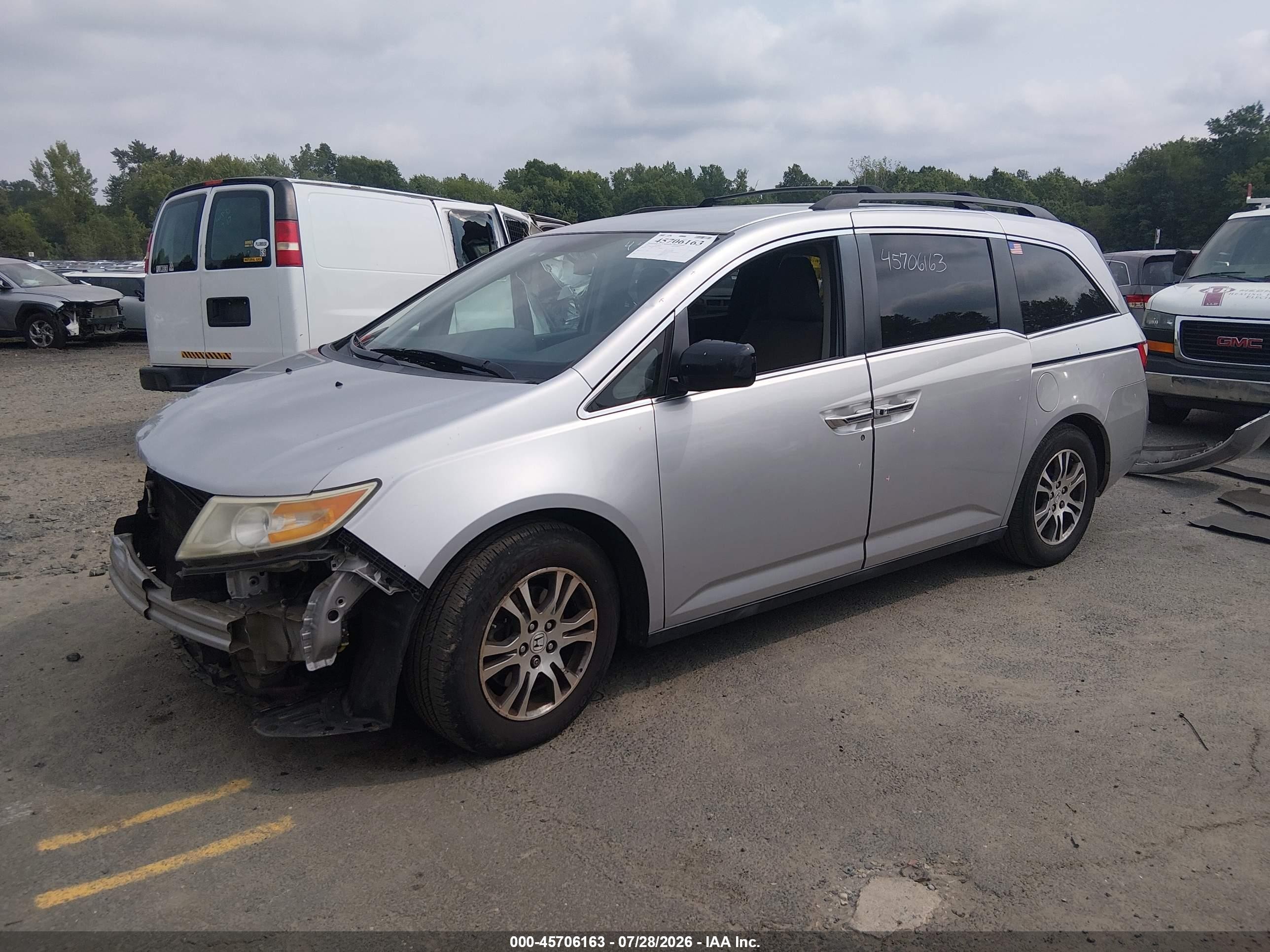 2013 Honda Odyssey Ex Silver vin: 5FNRL5H40DB044770
