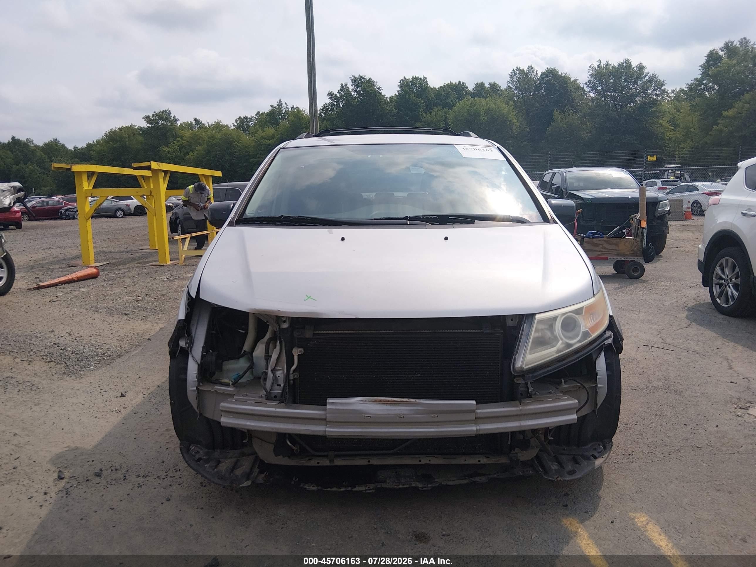 2013 Honda Odyssey Ex Silver vin: 5FNRL5H40DB044770