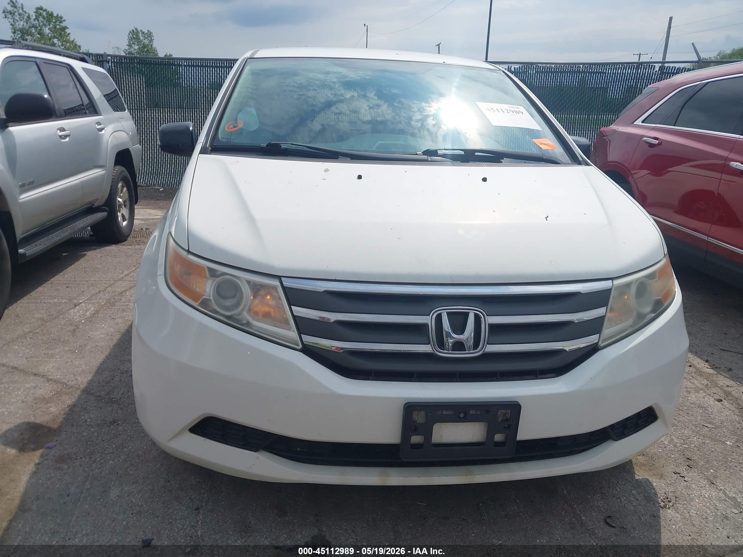 2013 Honda Odyssey Ex White vin: 5FNRL5H40DB079499