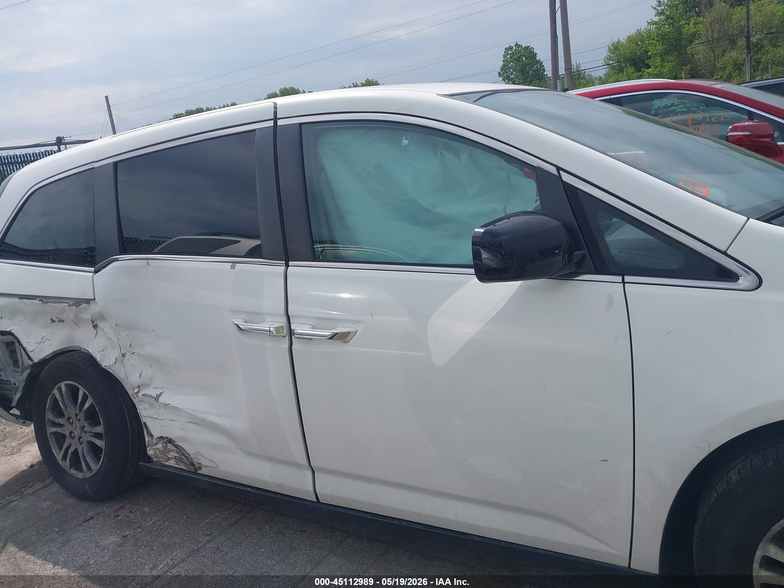 2013 Honda Odyssey Ex White vin: 5FNRL5H40DB079499