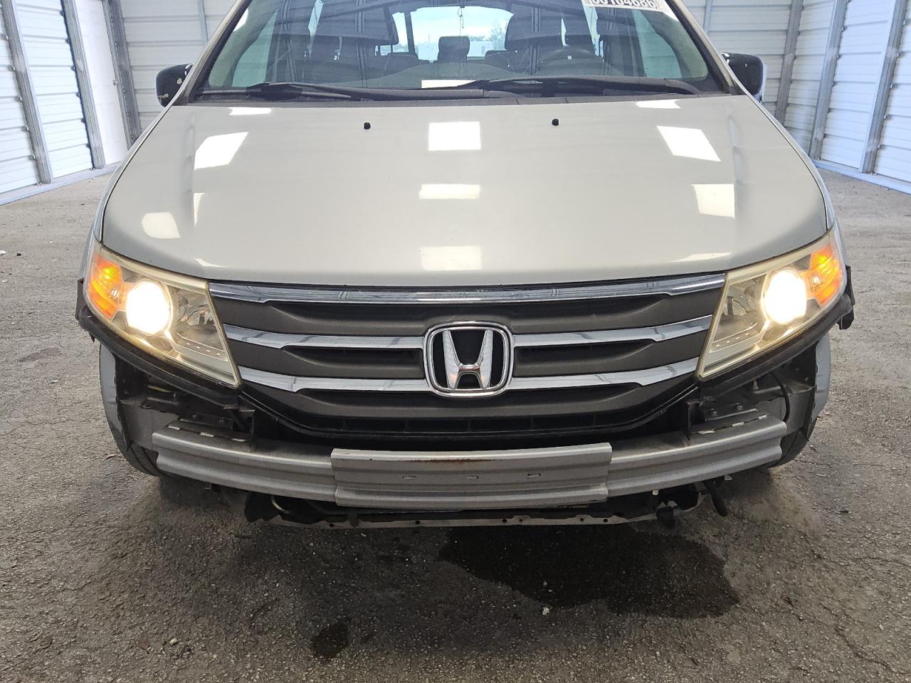 2013 Honda Odyssey Ex Gray vin: 5FNRL5H40DB089790 Damage: Front Bumper/Cover, Missing, Replacement Required