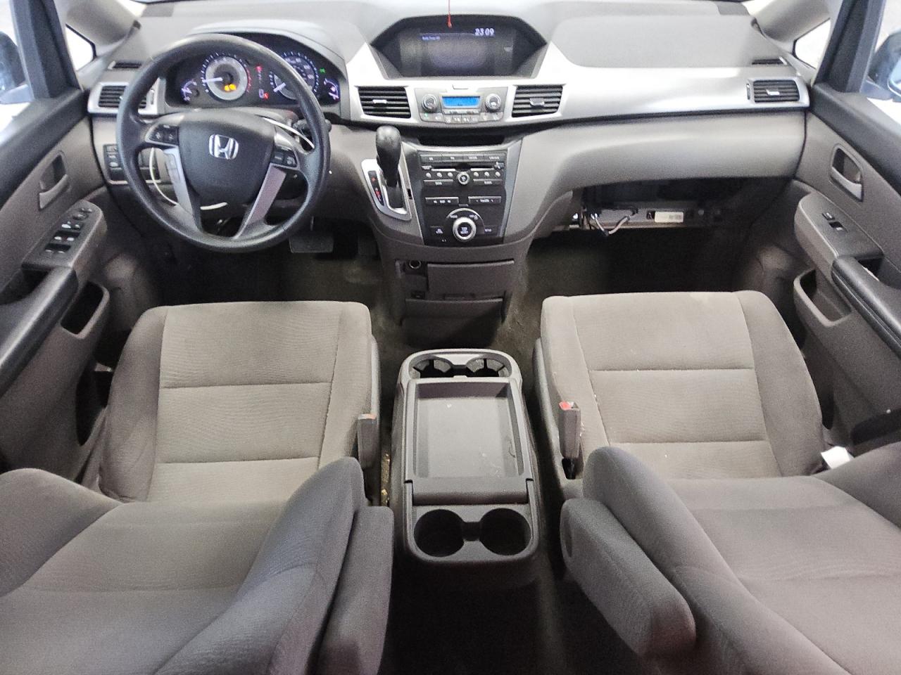 2013 Honda Odyssey Ex Gray vin: 5FNRL5H40DB089790 Damage: Glove Box, Missing, Replacement Required