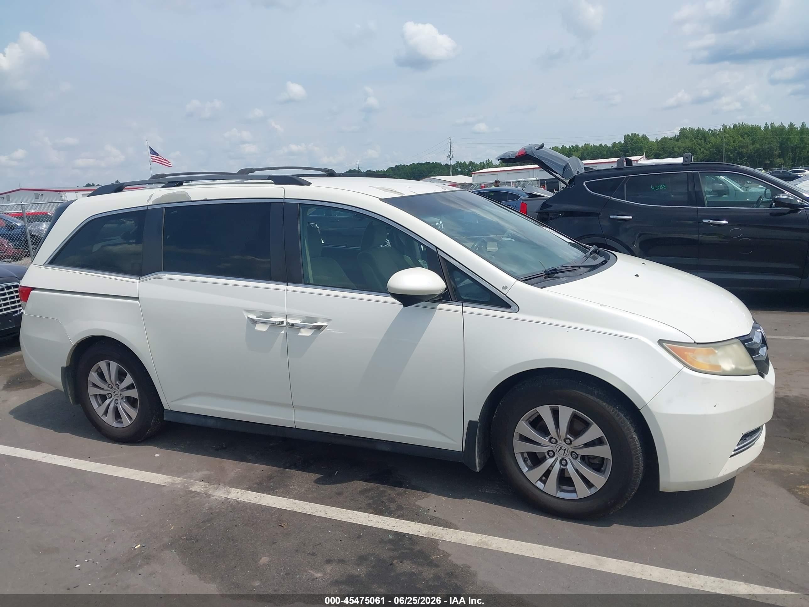 2014 Honda Odyssey Ex Белый vin: 5FNRL5H40EB029610