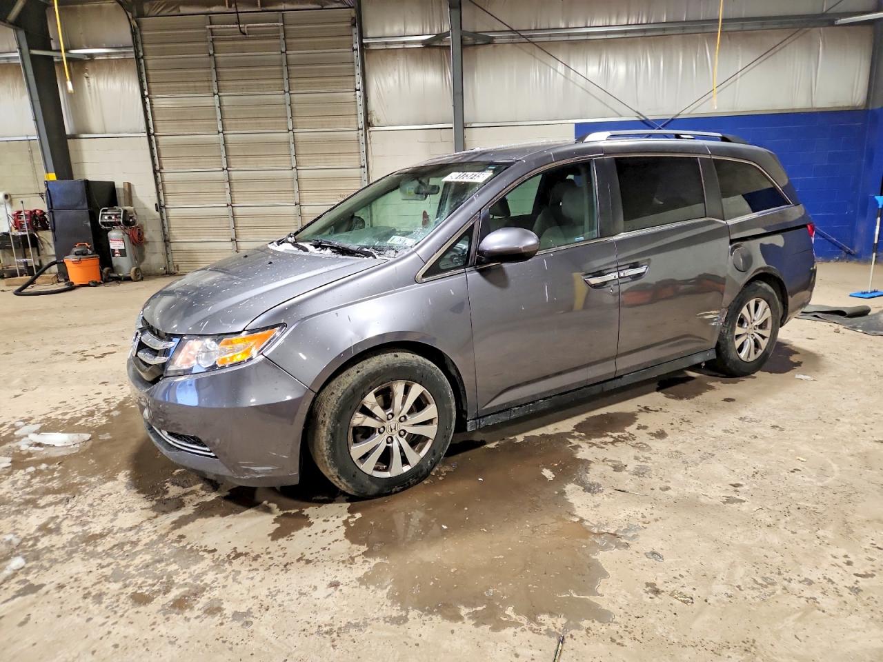2014 Honda Odyssey Ex Gray vin: 5FNRL5H40EB057424