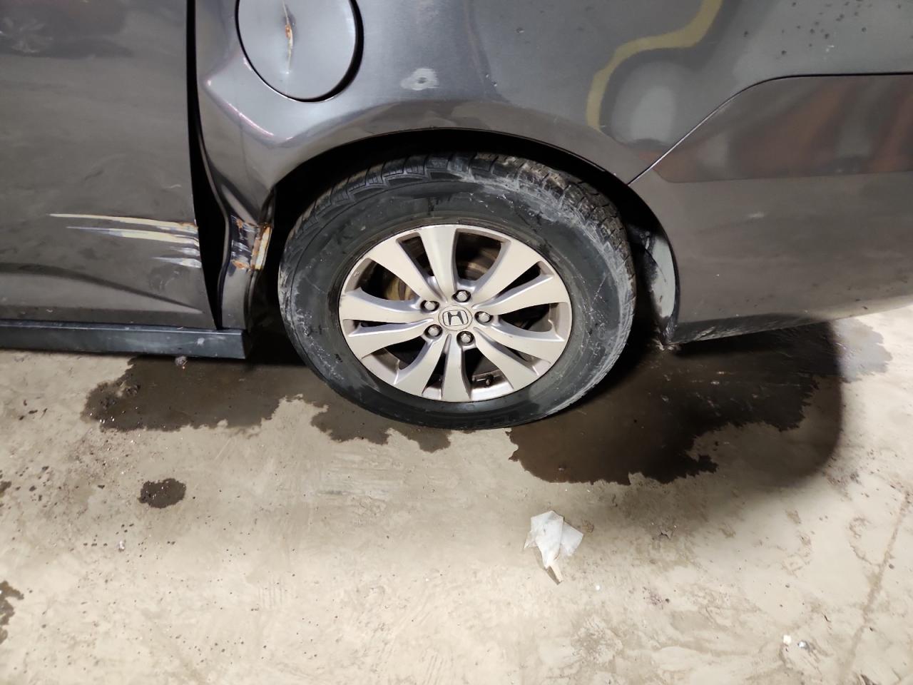 2014 Honda Odyssey Ex Gray vin: 5FNRL5H40EB057424 Damage: Left Rear Wheel, Curb Rash, 3 To 4 Inches