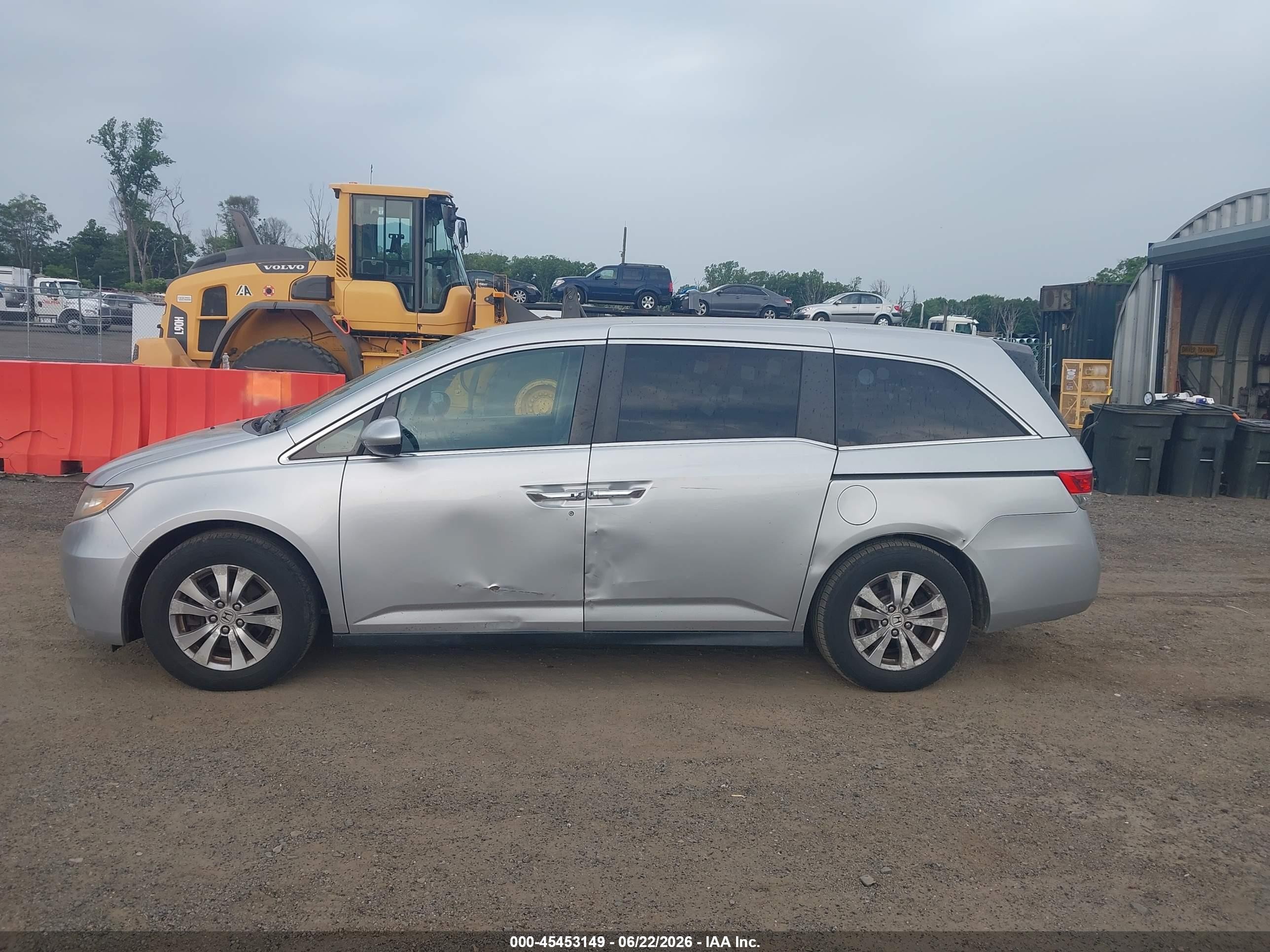 2014 Honda Odyssey Ex Серебряный vin: 5FNRL5H40EB078936