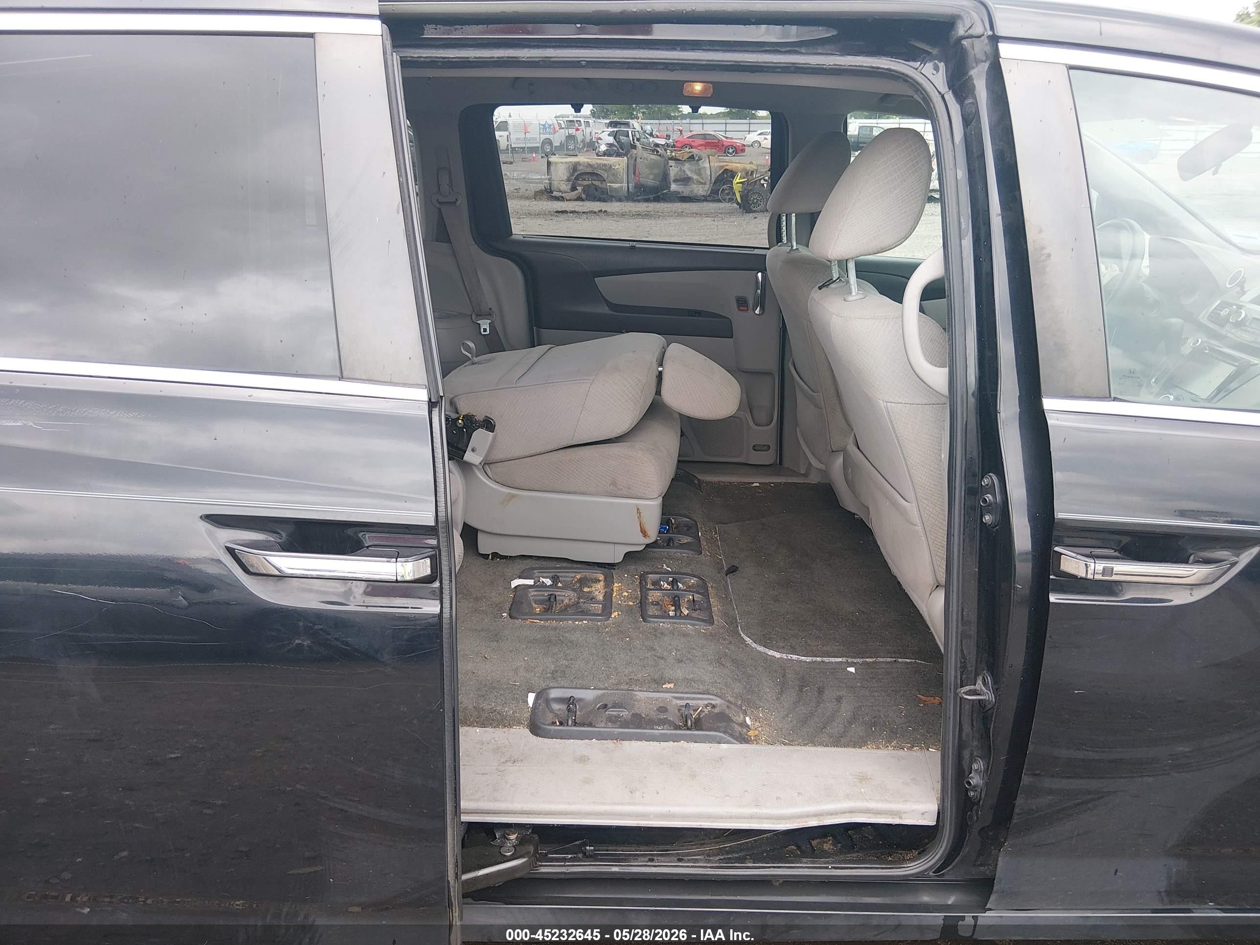 2014 Honda Odyssey Ex Черный vin: 5FNRL5H40EB110042